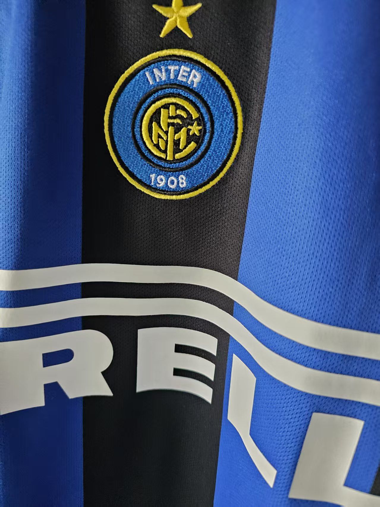 Other Inter Milan 32 Christian Vieri Jersey Home Vintage Size US M / EU 48-50 / 2 - 4 Thumbnail
