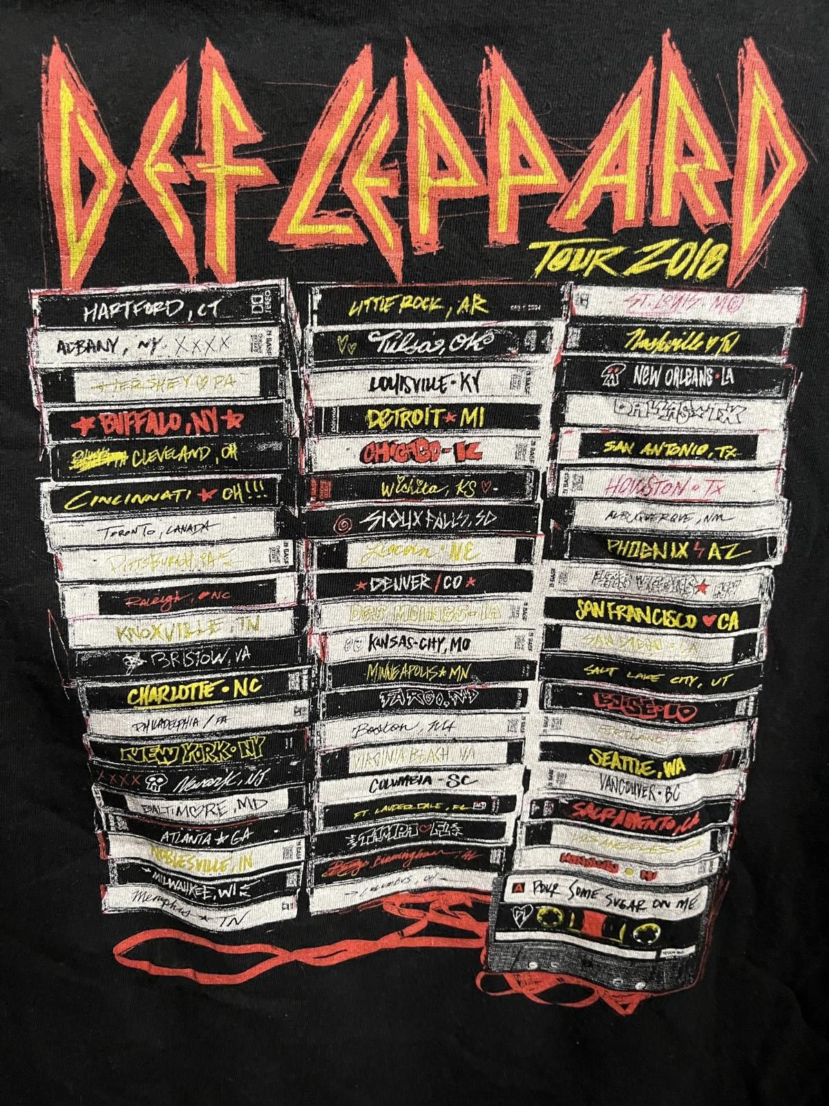 Designer Def Leppard Tour 2018 T-shirt - Def Leppard Shirt Merch Size US S / EU 44-46 / 1 - 5 Thumbnail