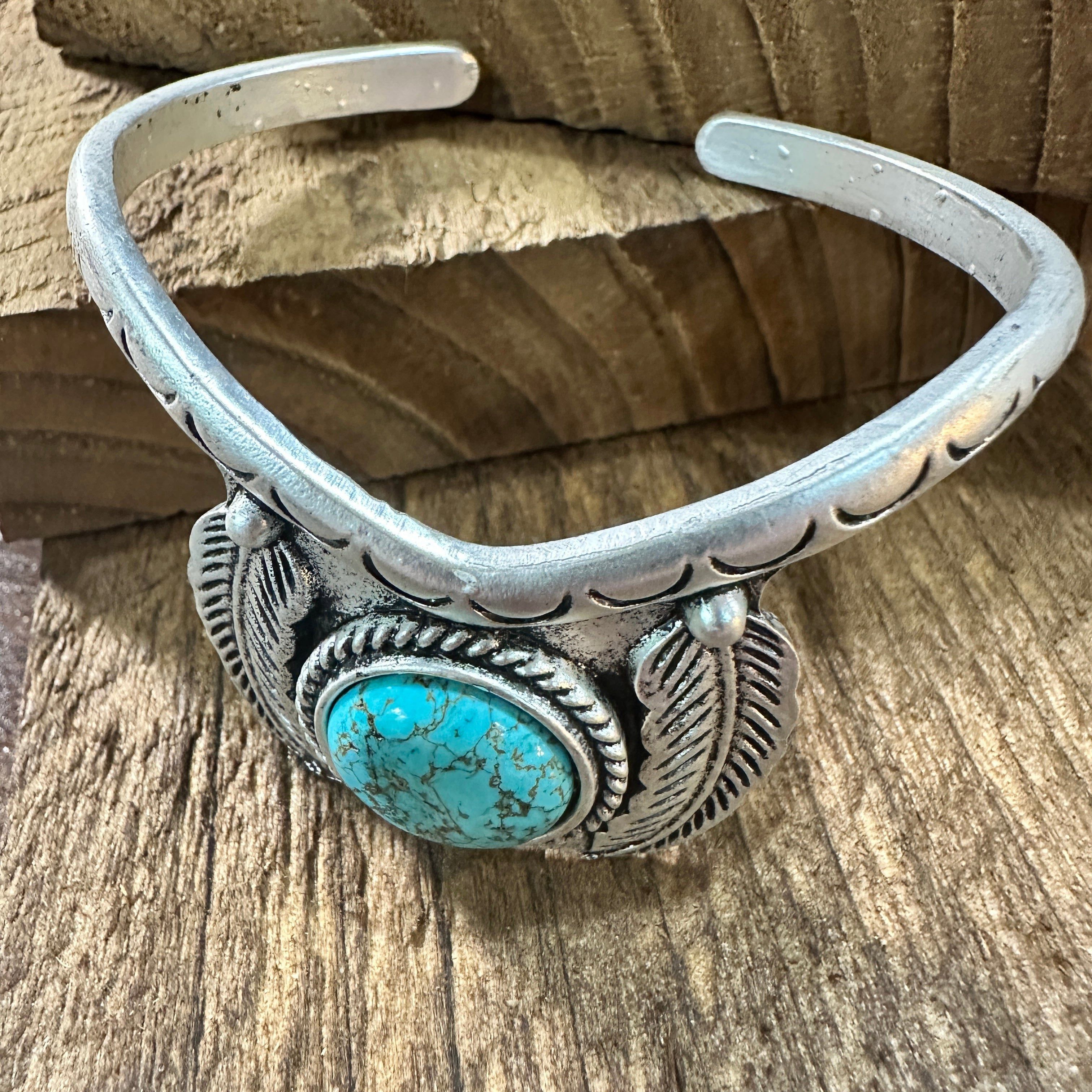 Other Turquoise Cuff Bracelet - Elegant Natural Stone Design, West Size ONE SIZE - 6 Thumbnail