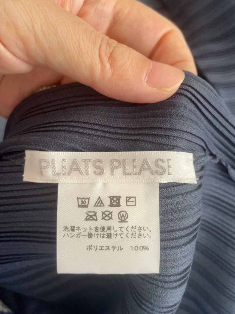 Issey Miyake Issey Miyake size:3 Midnight blue rib top Size XS / US 0-2 / IT 36-38 - 2 Thumbnail