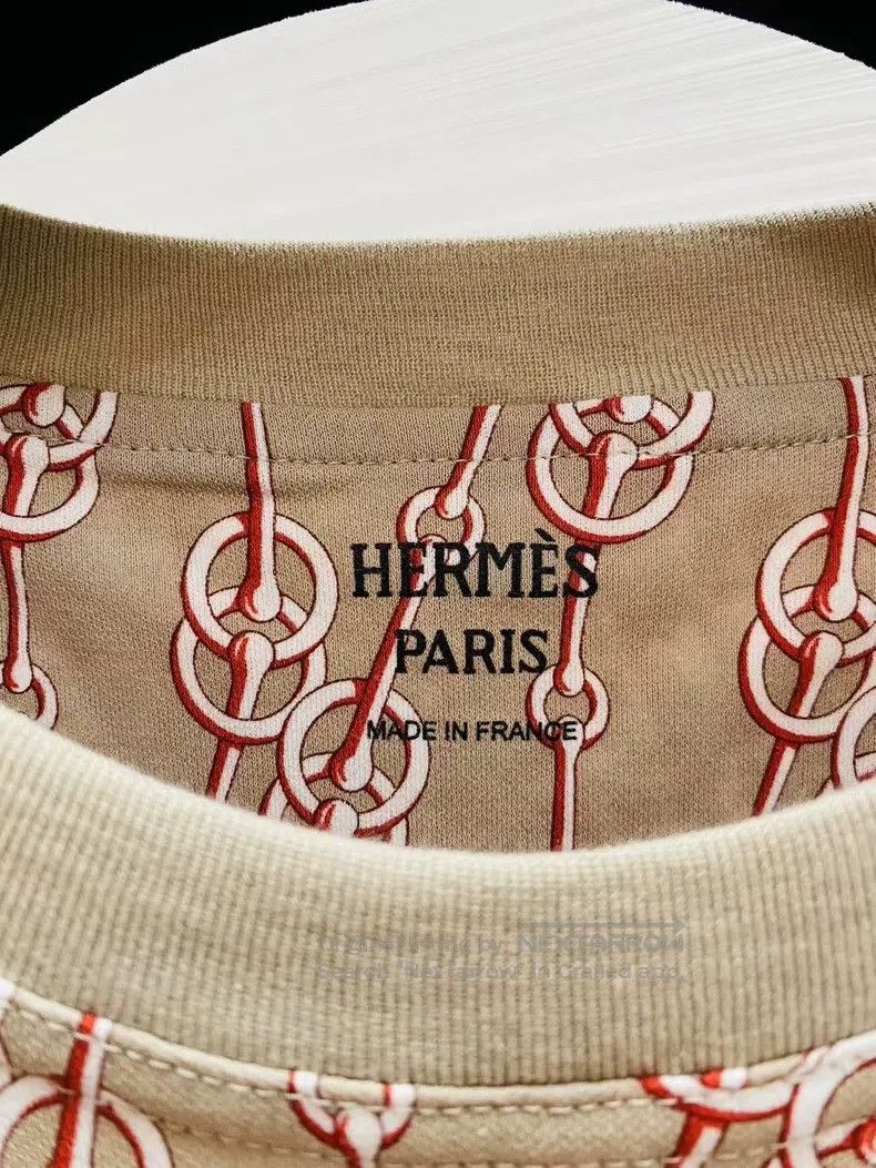 Hermes Hermes Pig nose short-sleeve T-shirt, runs small. Size S / US 4 / IT 40 - 4 Thumbnail