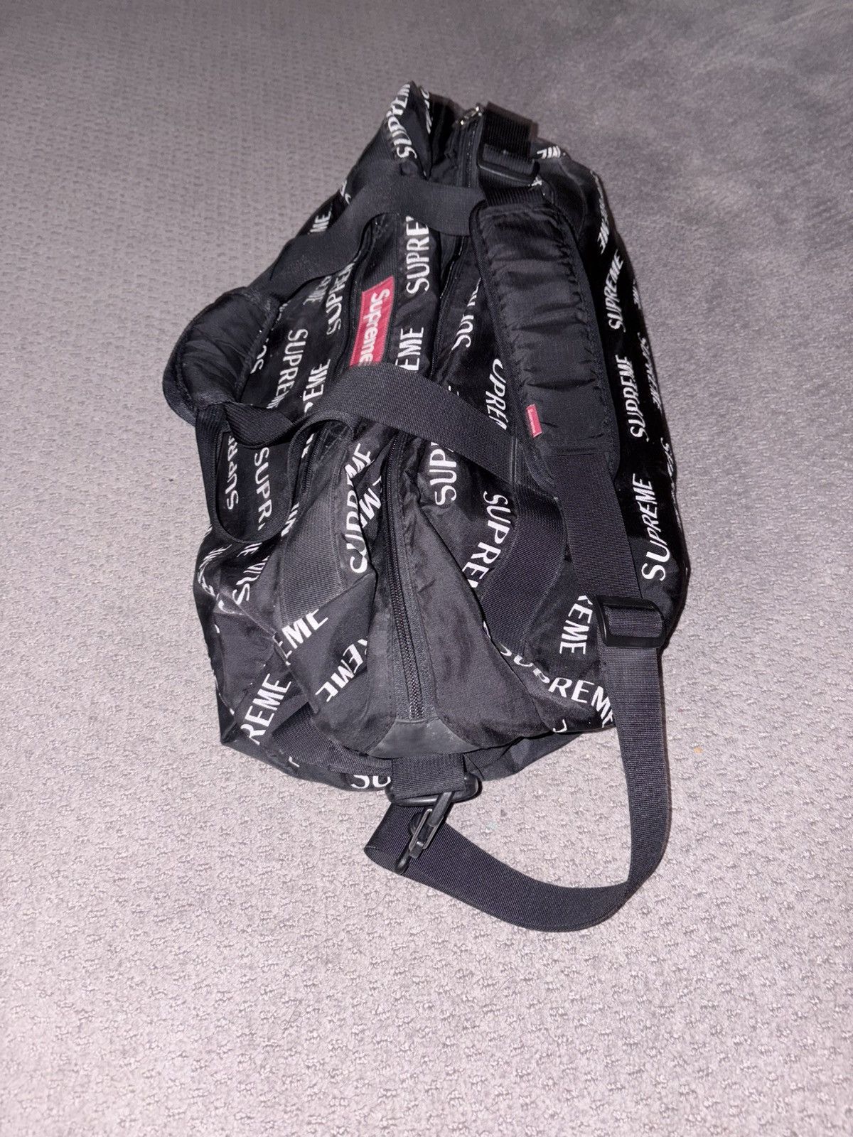Supreme Supreme Duffle Bag - Black Size ONE SIZE - 4 Thumbnail