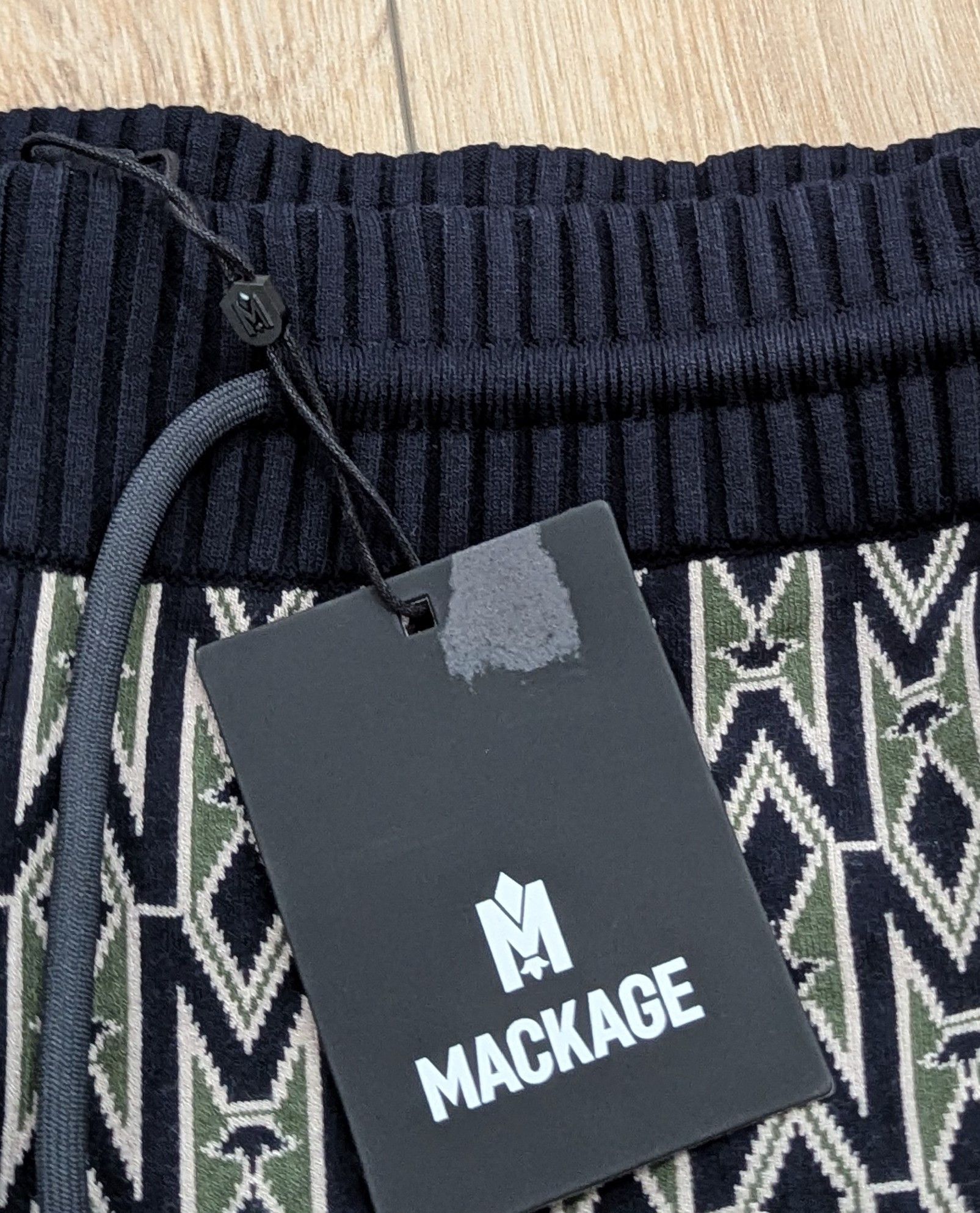 Mackage MACKAGE "Beecher" Jacquard Logo Shorts Navy XL Size US 36 / EU 52 - 5 Thumbnail