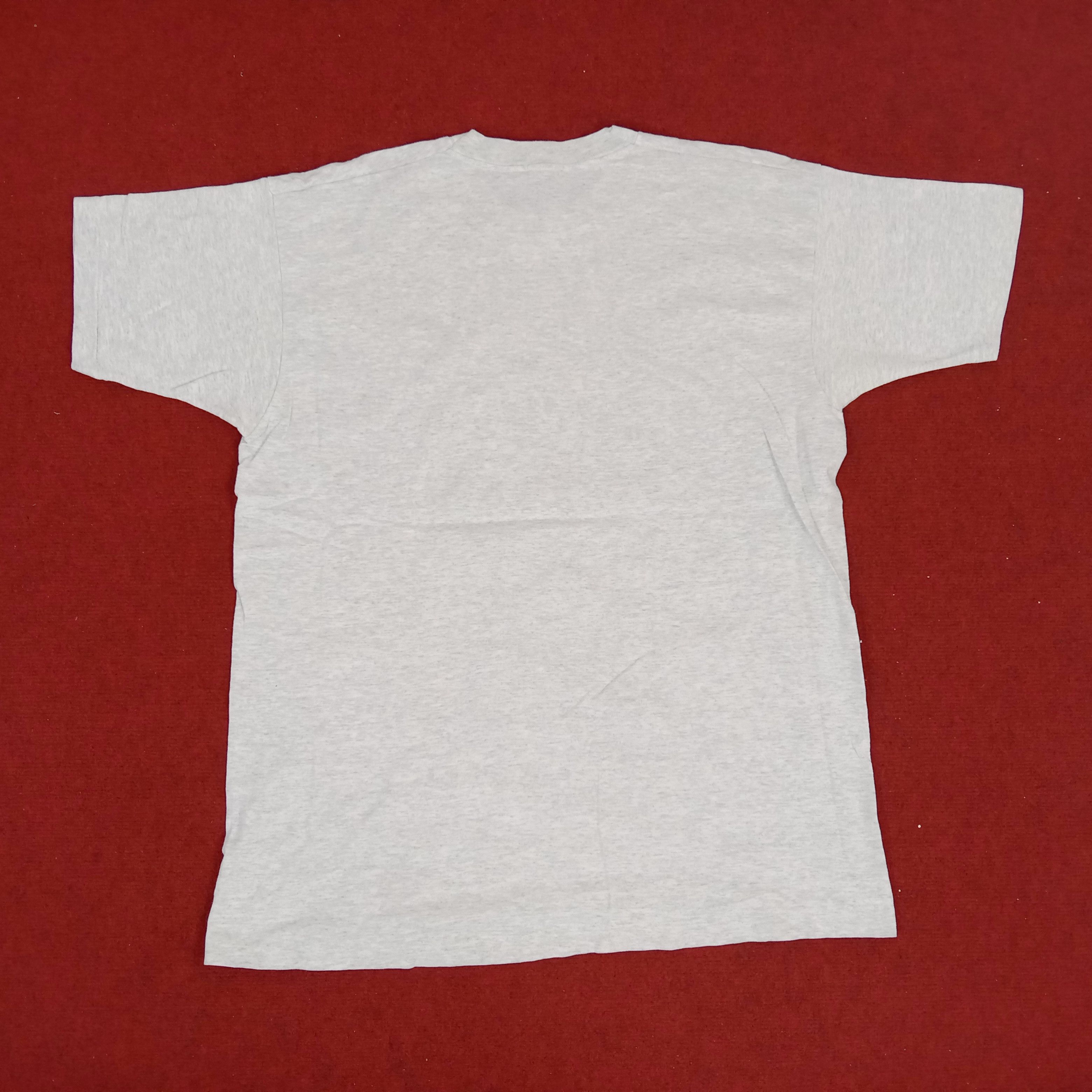 Fruit Of The Loom × MLB × Vintage Red Sox Boston Professional Baseball Team Vintage Tshirt Size US XL / EU 56 / 4 - 4 Thumbnail
