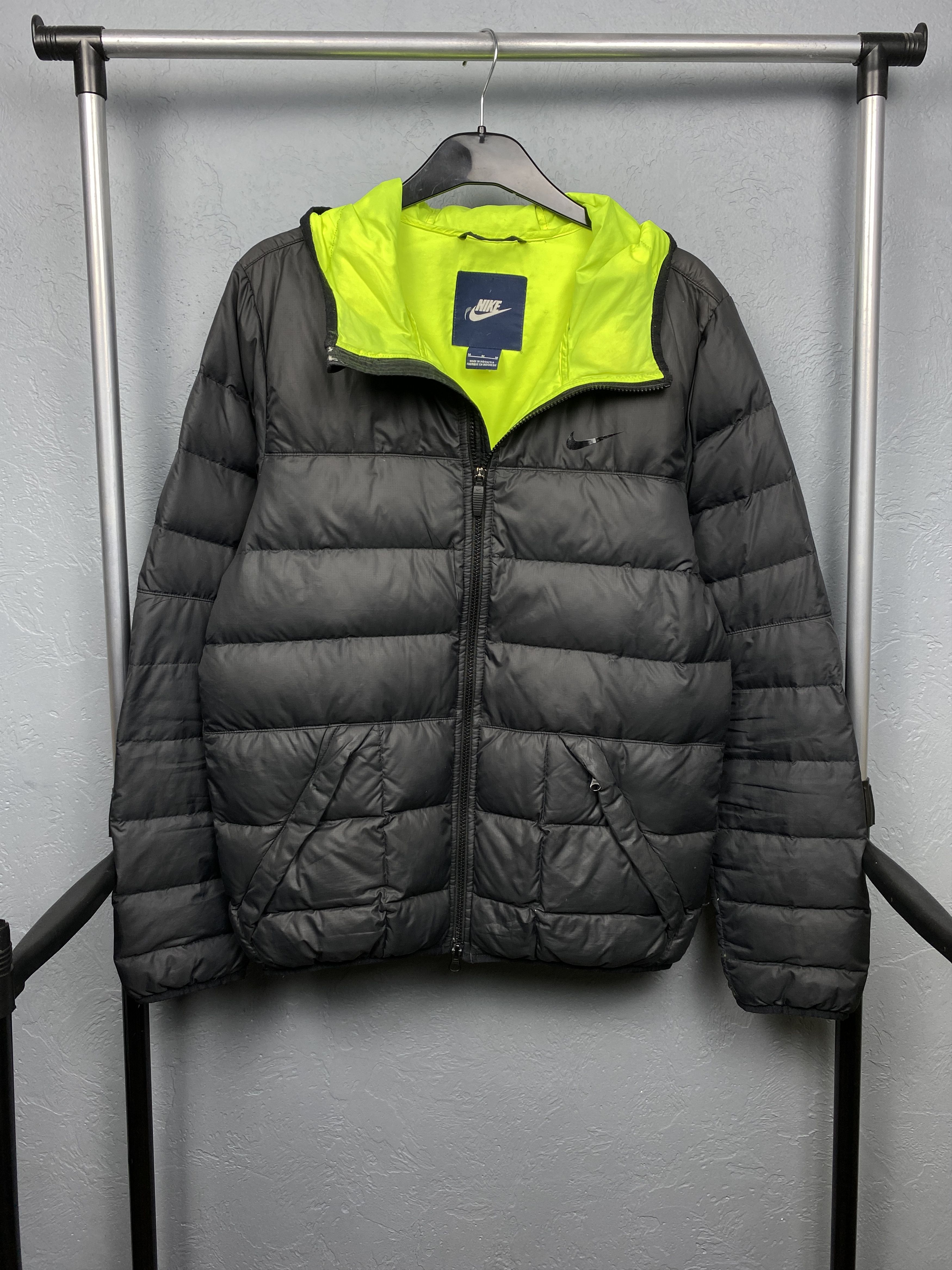 Nike Nike Vintage Mens Down Puffer Vest Size US M / EU 48-50 / 2 - 1 Thumbnail