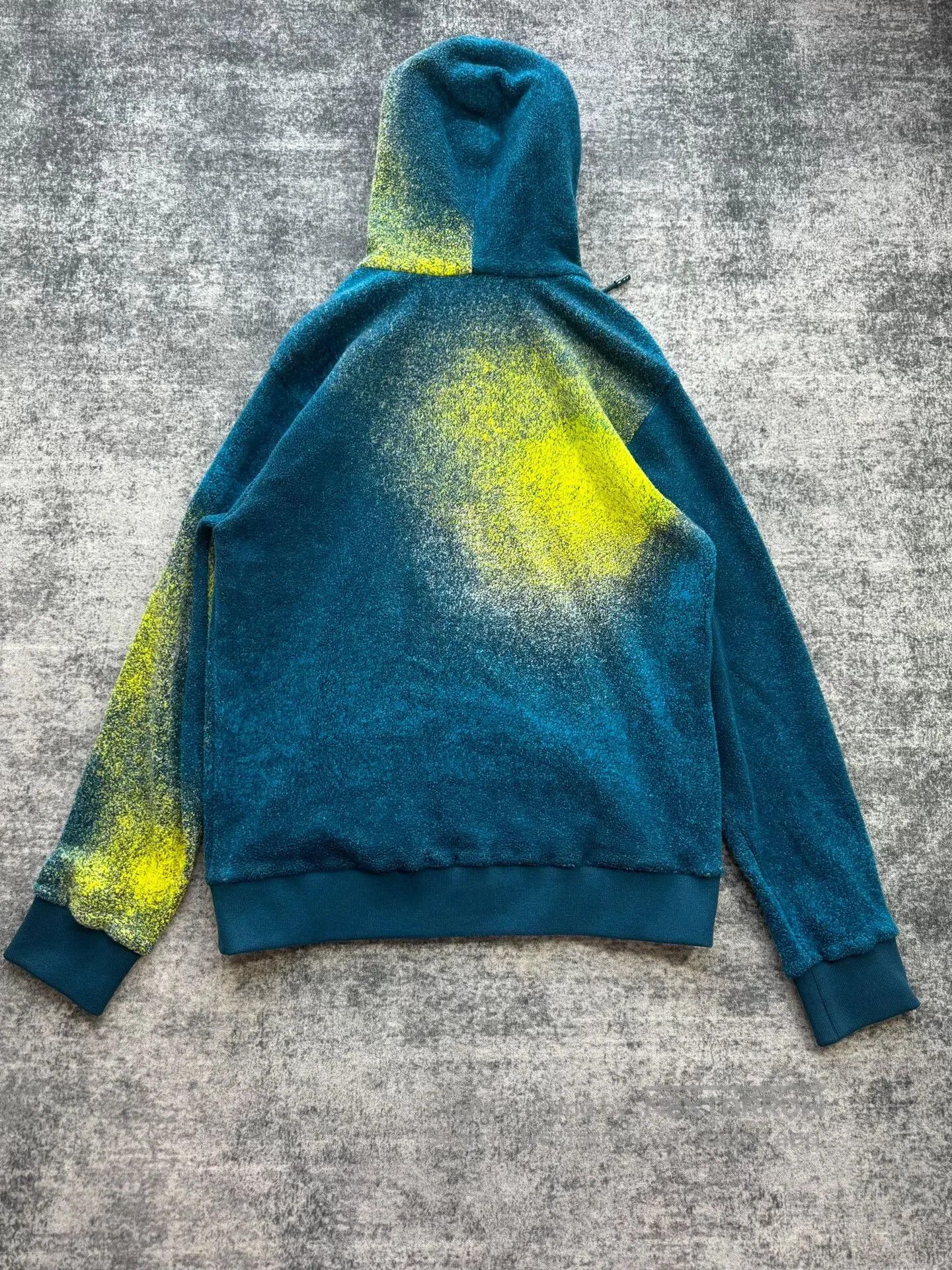 Louis Vuitton louis vuitton blue gradient fleece jacket. Size US XL / EU 56 / 4 - 2 Thumbnail