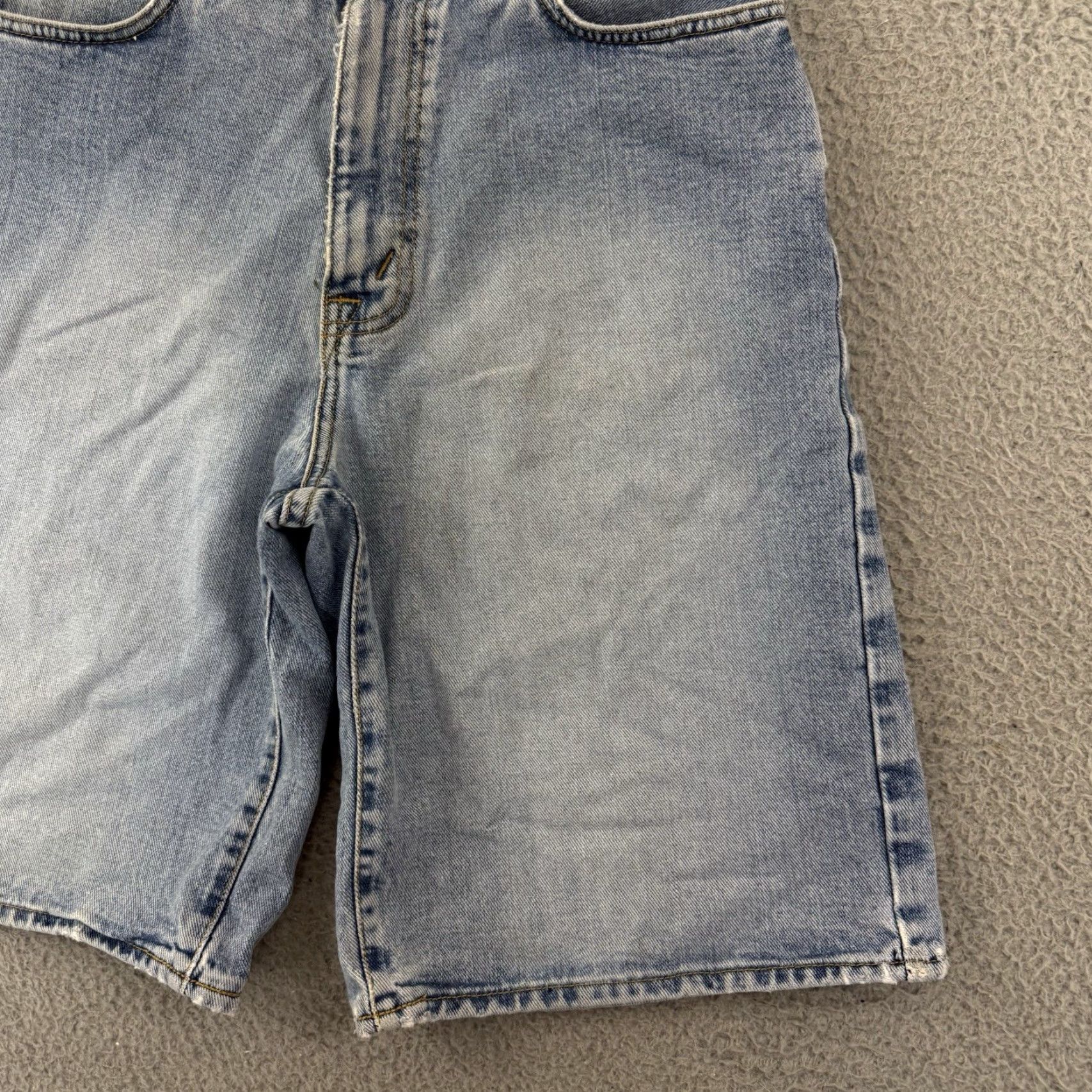 Nautica VINTAGE Nautica Shorts Mens 30 Blue Denim Bermuda Cargo Pocket Baggy 10" 90s USA Mens Size US 30 / EU 46 - 2 Thumbnail
