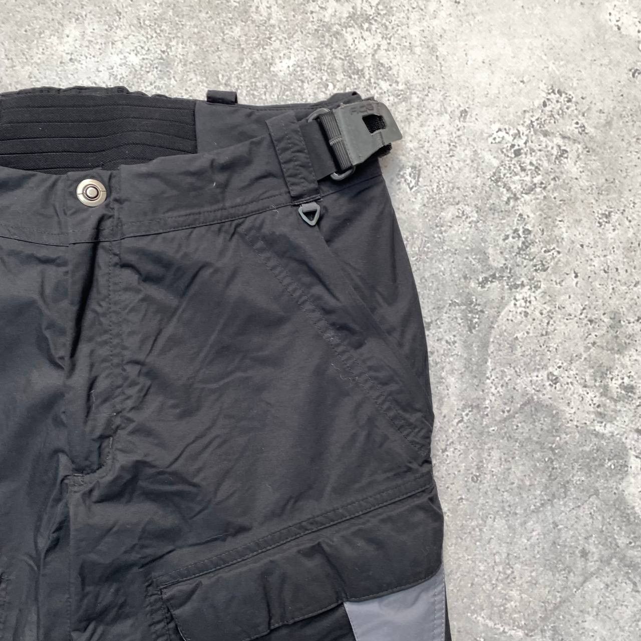 Nike ACG Vintage 2000s Nike ACG Storm Fit Ski Pants Women’s Black Size 28" / US 6 / IT 42 - 5 Thumbnail
