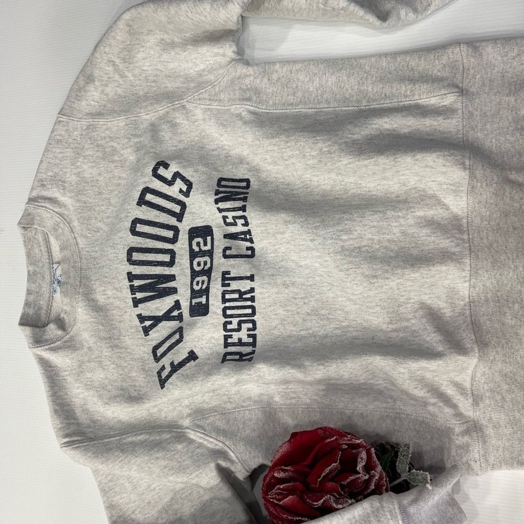 Champion Champion Foxwood resort logo gray Crewneck size S Size XS / US 0-2 / IT 36-38 - 1 Thumbnail