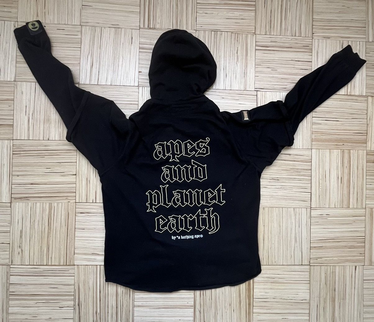 Aape AAPE by A Bathing Ape original hoodie. Spring hoodie Size US M / EU 48-50 / 2 - 2 Thumbnail