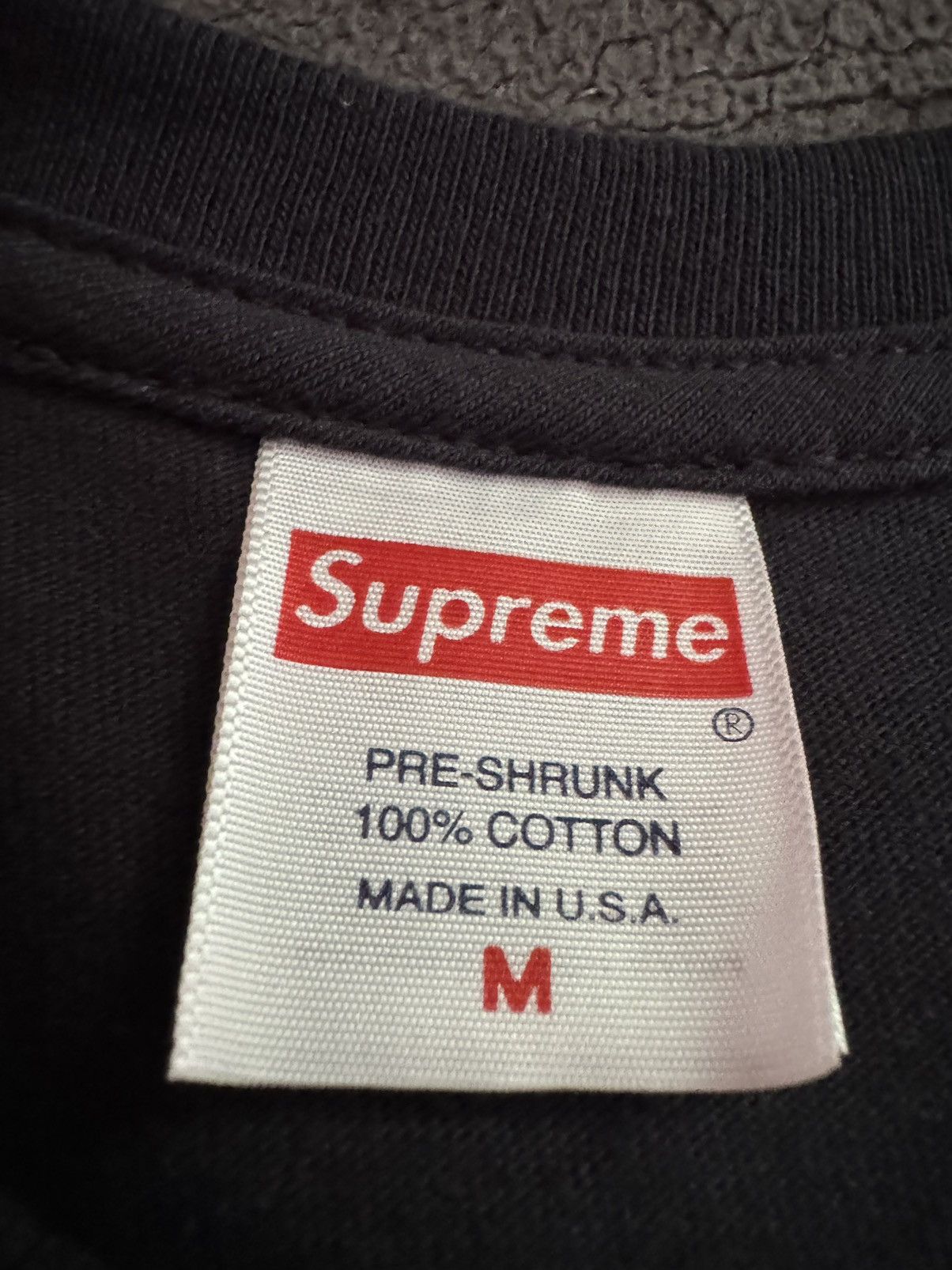 Supreme Supreme Miss Piggy Size US M / EU 48-50 / 2 - 3 Thumbnail