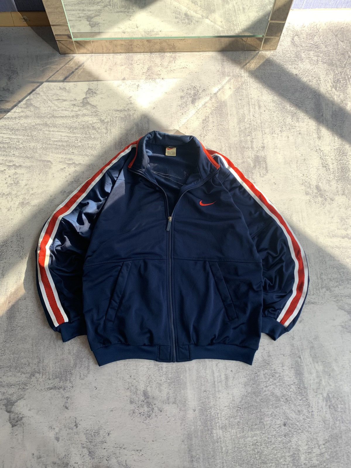 Nike Vintage Nike Track Jacket 00s Swoosh Y2K Striped Size US L / EU 52-54 / 3 - 1 Thumbnail