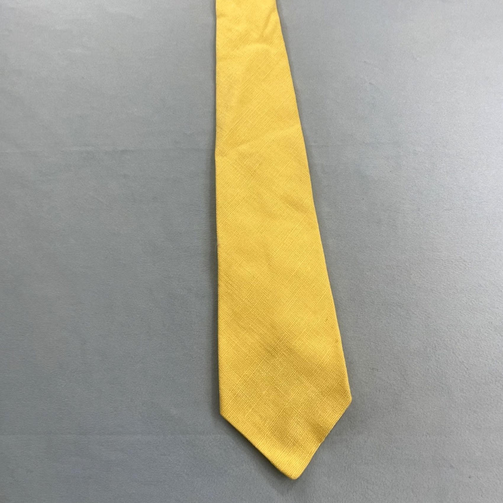 Vintage VINTAGE Rooster Irish Linen Necktie Vtg 70s Woven Tie Textures Solid Yellow 4x56 Capsule Necktie Mens Tie Size ONE SIZE - 4 Thumbnail