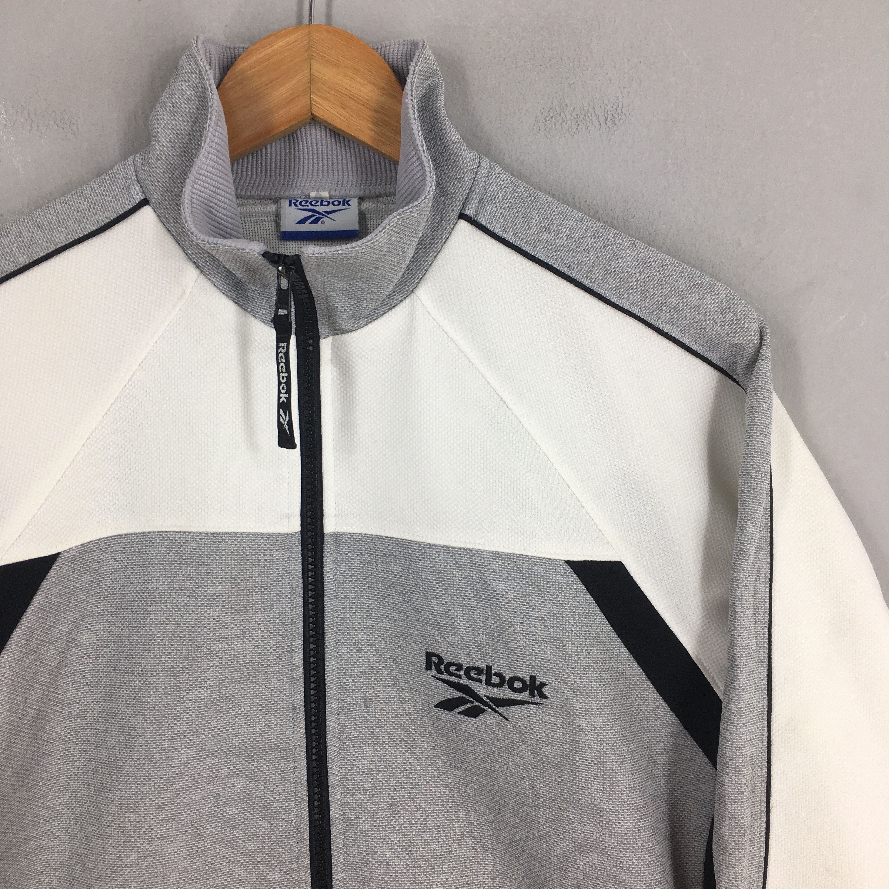 Reebok Vintage 90s Reebok Sports Windbreaker Gray Jacket Medium Size US M / EU 48-50 / 2 - 2 Thumbnail