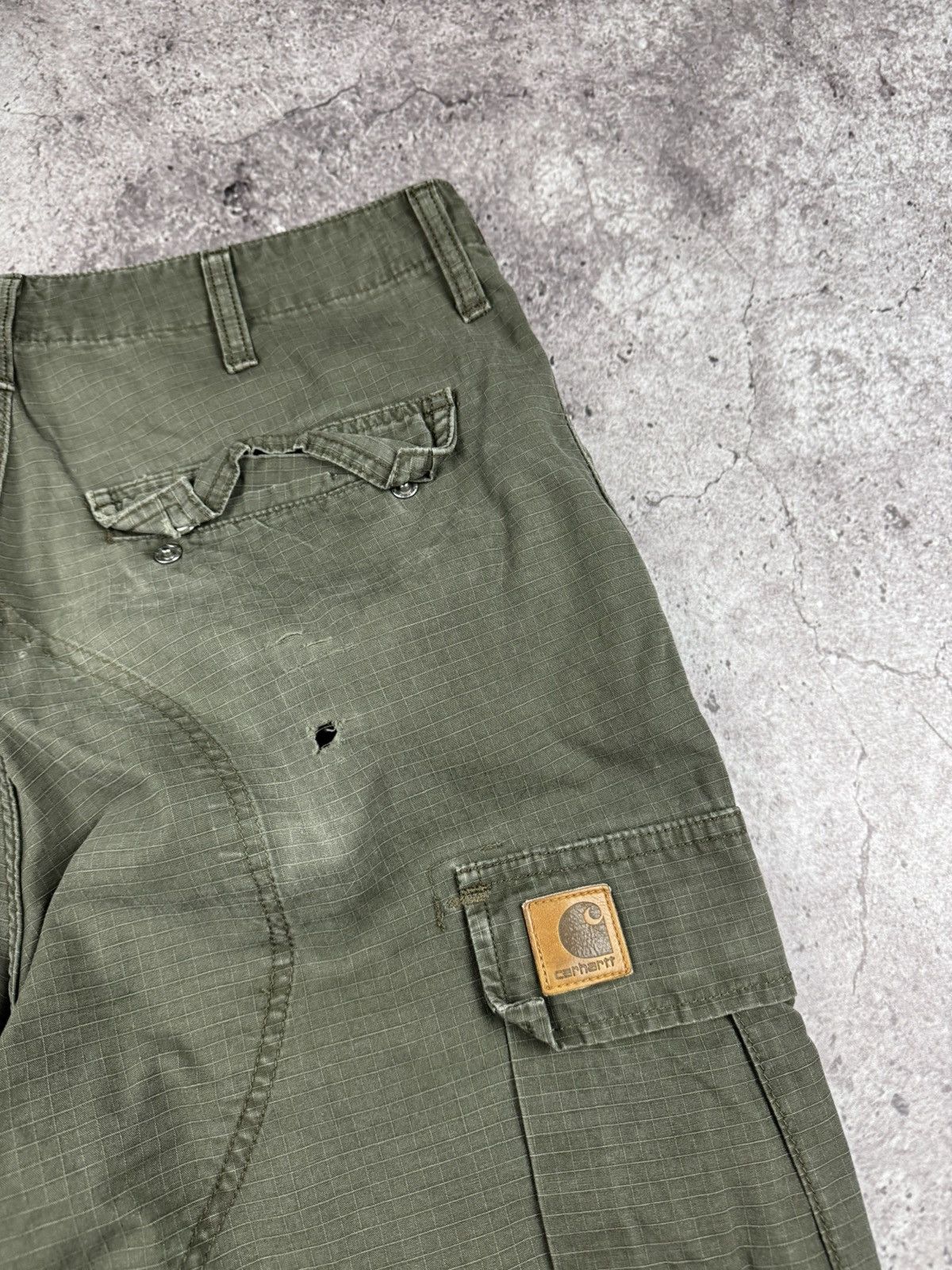 Carhartt Vintage Carhartt Cargo Distressed Pants Faded Khaki Y2K Size US 31 - 3 Thumbnail