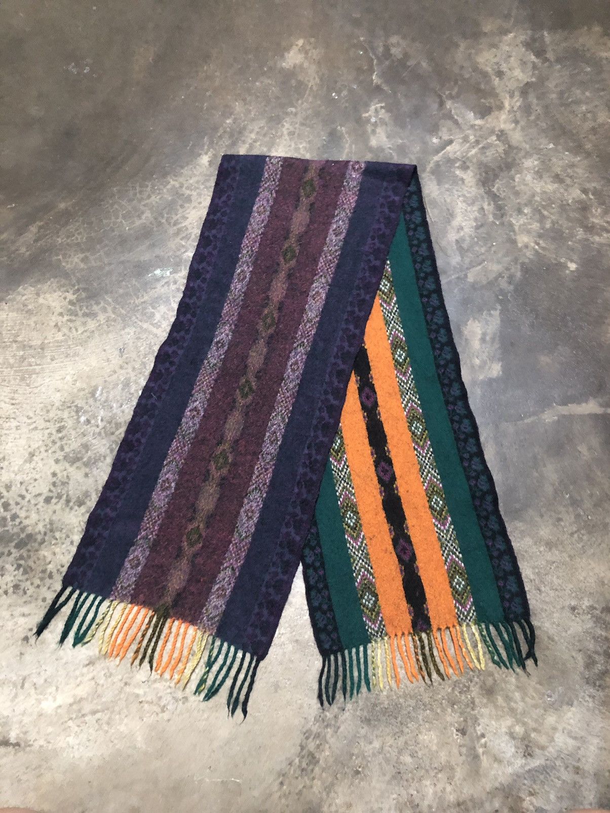 Designer × Kenzo × Native Vintage Kenzo Paris Native Scarf Muffler Size ONE SIZE - 4 Thumbnail