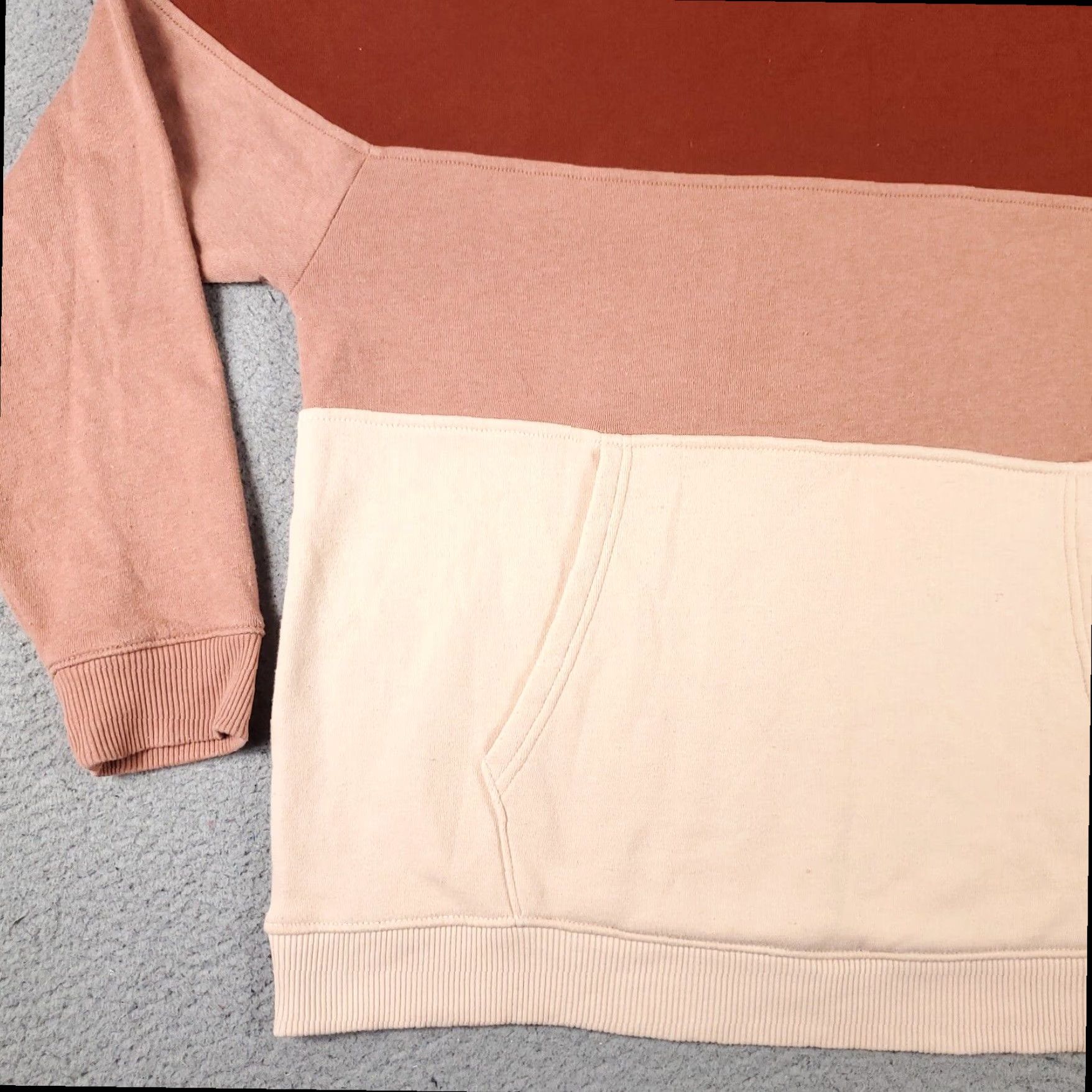 American Eagle Outfitters American Eagle Womens Small Peach Beige Oversized Hoodie Sweater Size S / US 4 / IT 40 - 3 Thumbnail