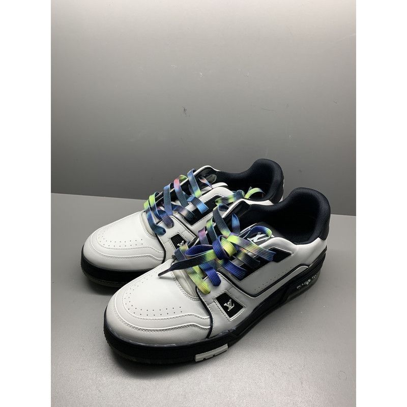 Louis Vuitton Louis Vuitton Stylish Low-Top Trainer Sneakers -2508 Size US 6.5 / EU 39-40 - 1 Thumbnail