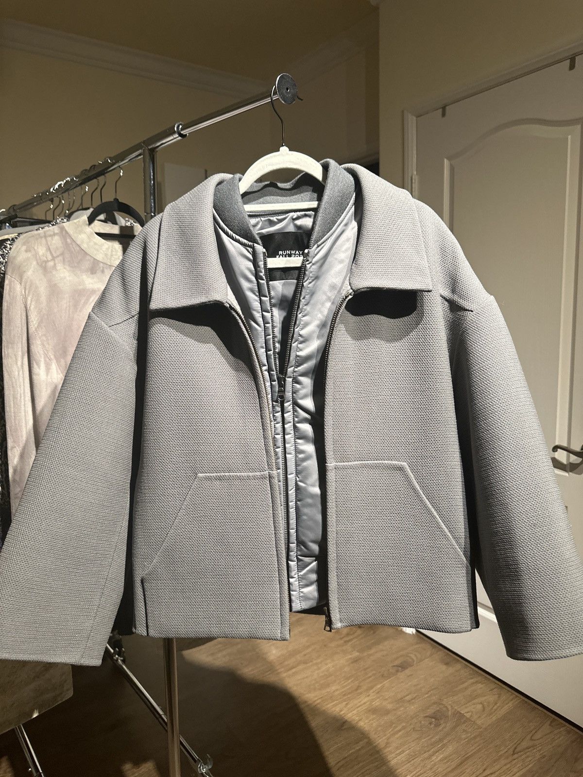Marc Jacobs × Marc by Marc Jacobs $6,000 FW21 Runway 2in1 bomber Size US S / EU 44-46 / 1 - 2 Thumbnail
