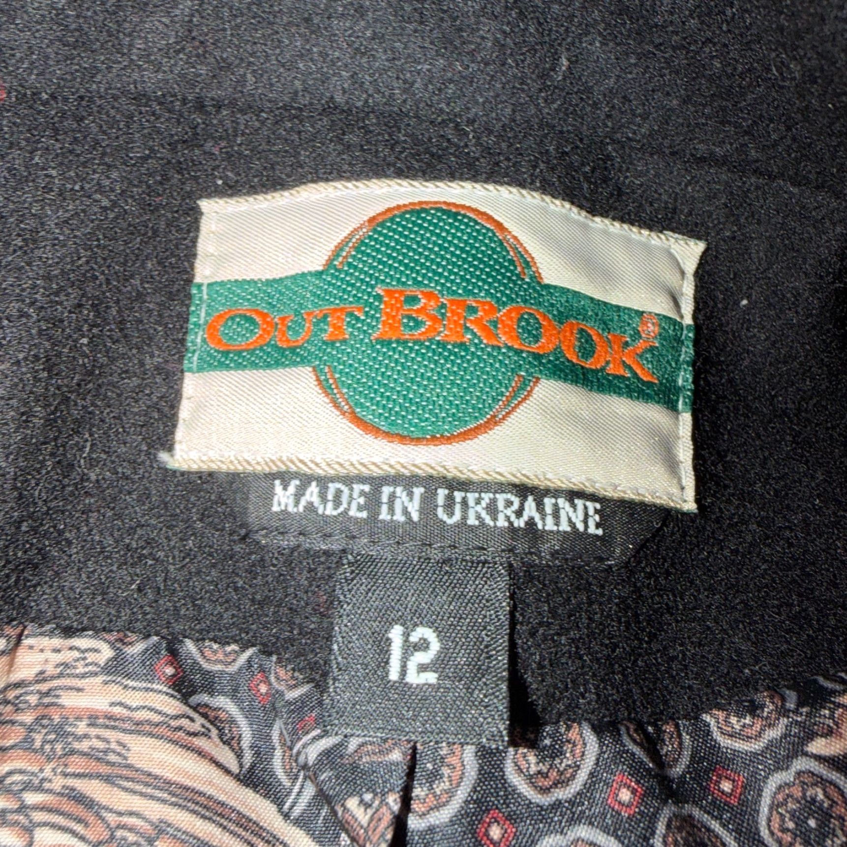 Brooks VINTAGE Out Brook Coat Wool Black Long Button Up Woman's 12 80s 90s City Classic Designer 90s Womens Overcoat Tweed Lined Pockets Buttoned Coat Size XL / US 12-14 / IT 48-50 - 5 Thumbnail