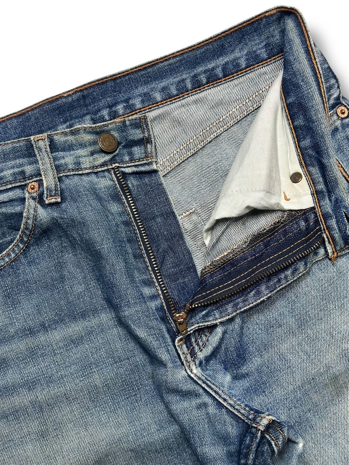 Levi's Levi's 560 Relaxed Fit Vintage Distressed Denim Faded Wash Size US 30 / EU 46 - 10 Thumbnail
