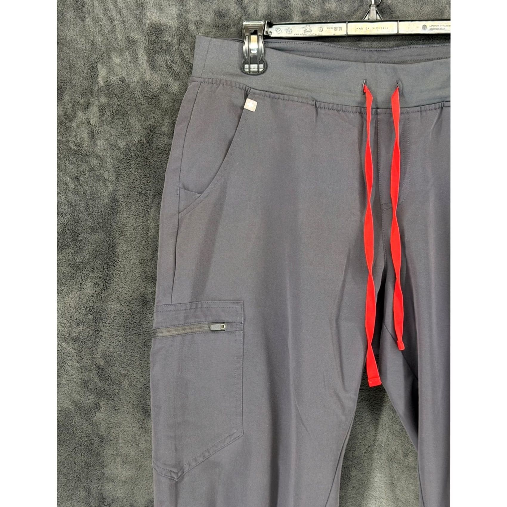 Vintage FIGS Zamora Jogger Scrub Pants Charcoal Gray Large Womens Joggers Size 36" / US 14 / IT 50 - 2 Thumbnail