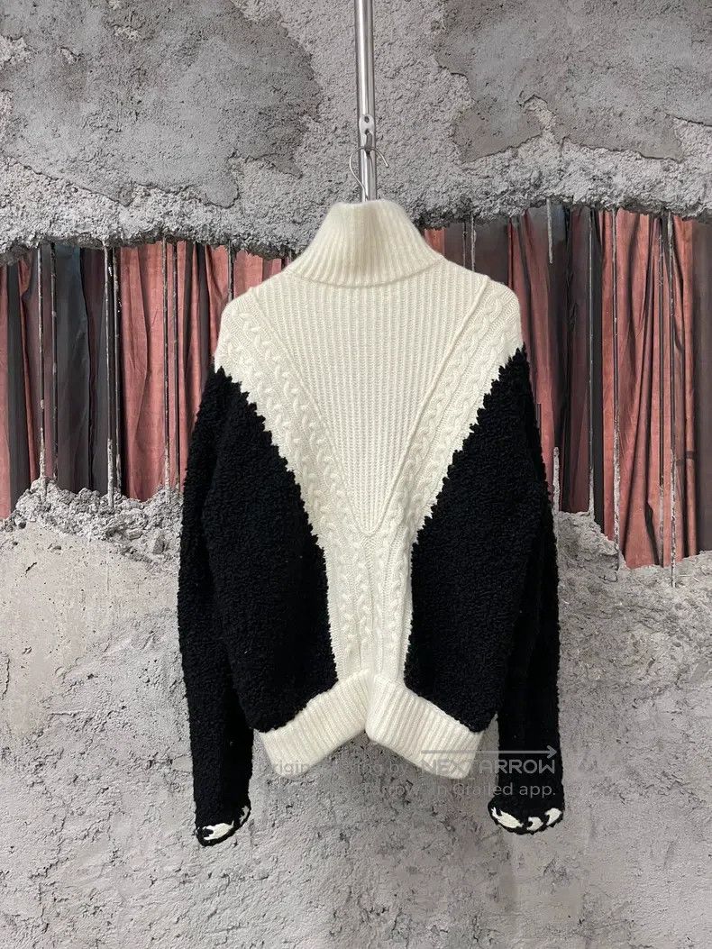 Chanel Chanel Black and white panda colour-matched wool zipper ja Size XS / US 0-2 / IT 36-38 - 2 Thumbnail