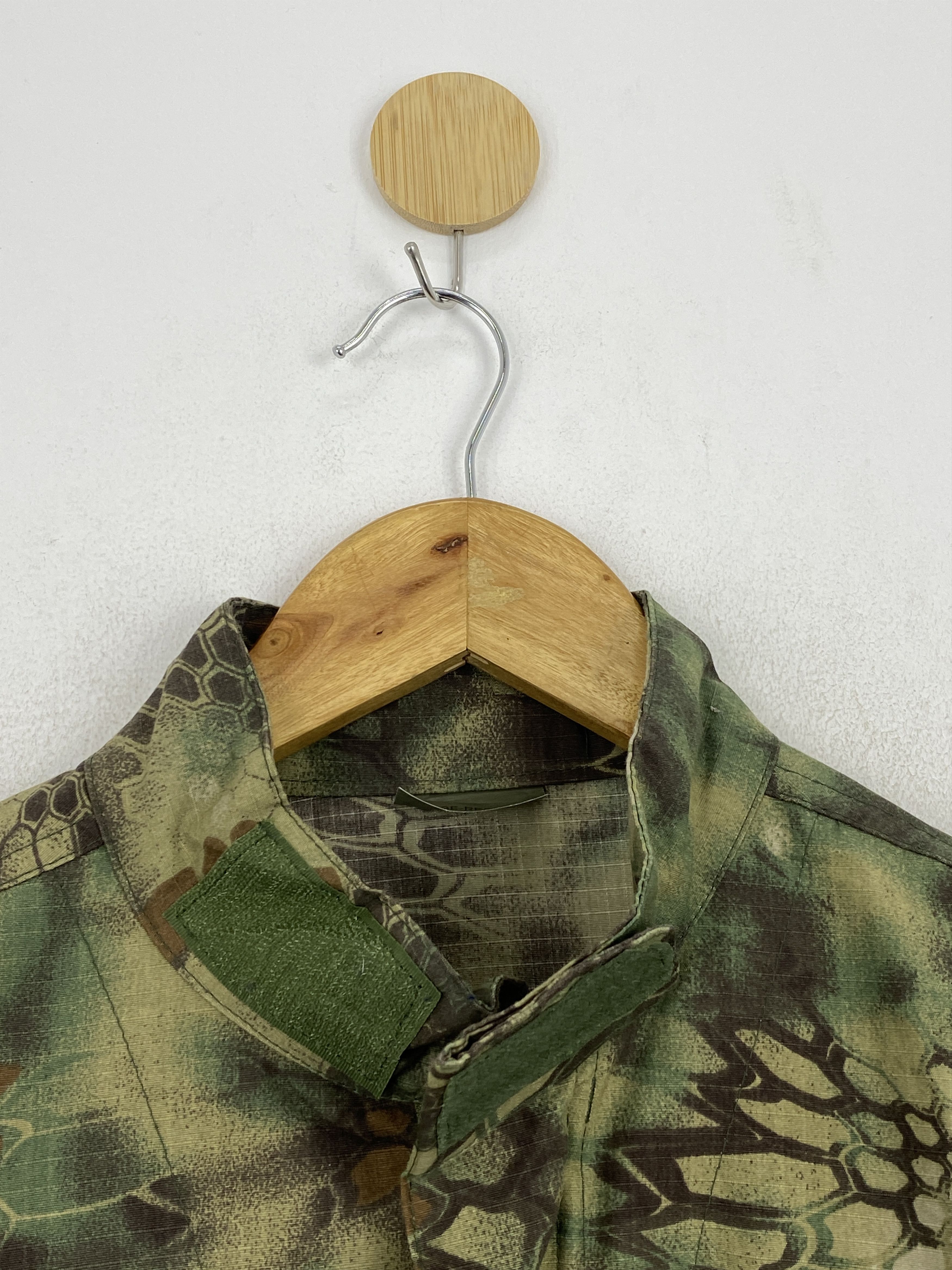 Vintage Vintage Military Camouflage Jacket J1896 Size US L / EU 52-54 / 3 - 12 Thumbnail