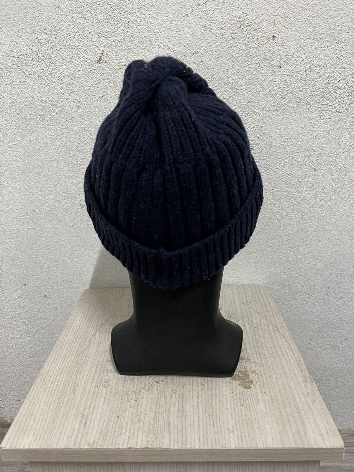 American Eagle Outfitters American Eagle Plain Beanie Hat Size ONE SIZE - 5 Thumbnail