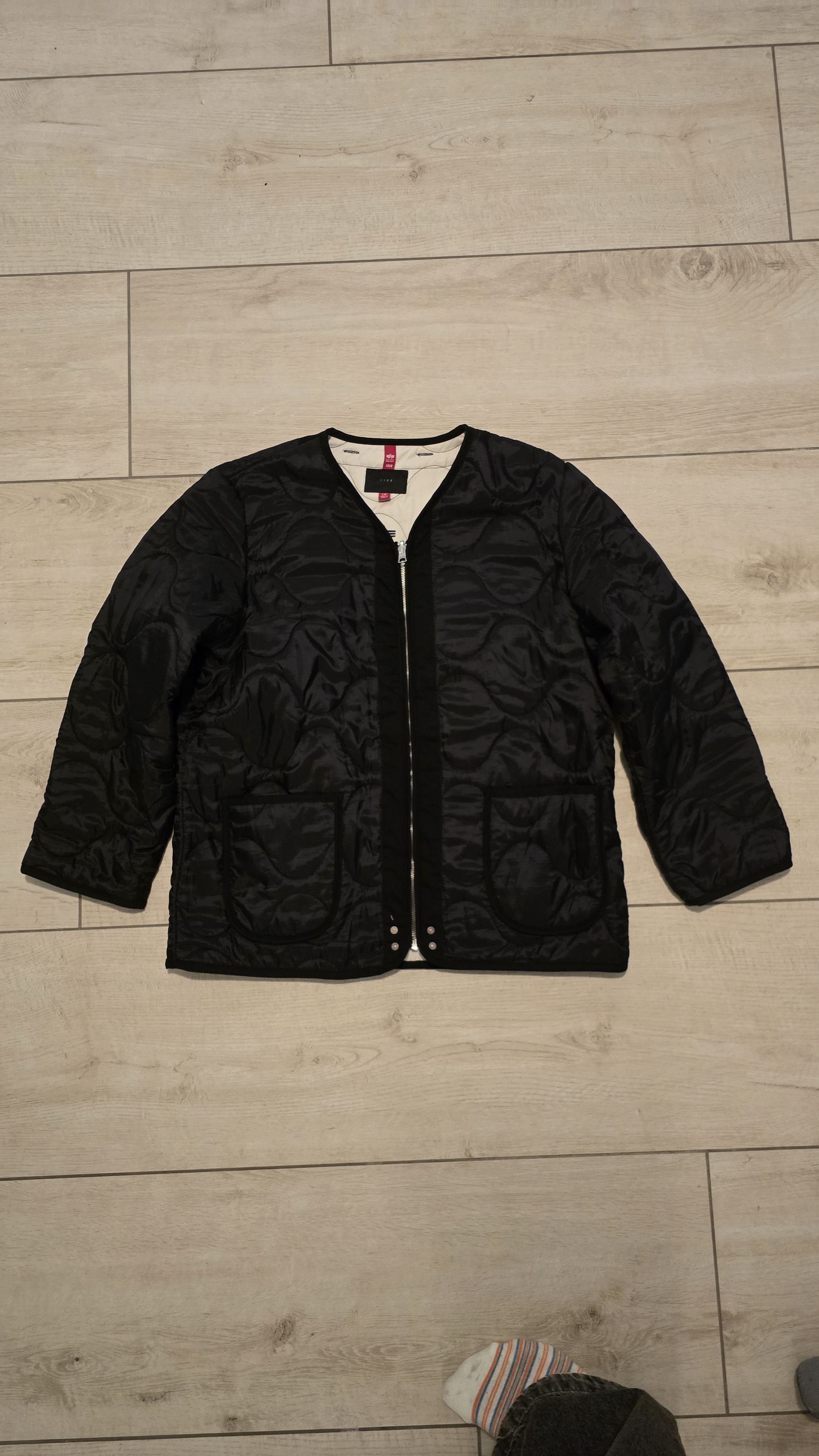 Alpha Industries × IISE IISE X ALPHA BLOOD CHIT LINER Size US L / EU 52-54 / 3 - 7 Thumbnail