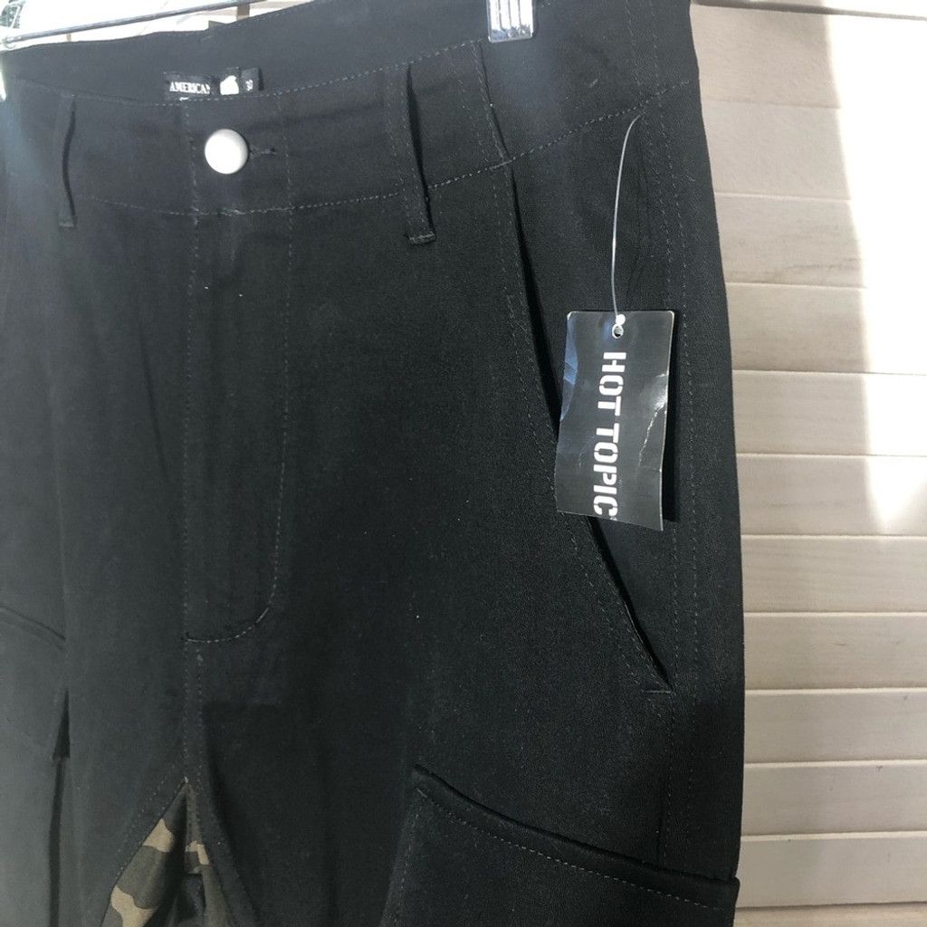 Hot Topic NWT Hot Topic black pants goth cargo flare cotton Sz 30 X 32 Size US 30 / EU 46 - 4 Thumbnail