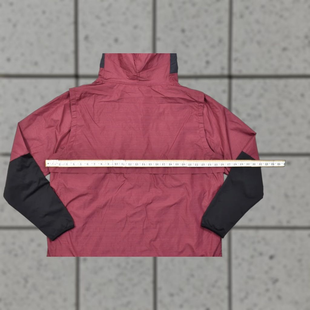 Nike Nike Men's 2XL Hooded Windbreaker Jacket Nylon Zip 1/4 Red Black Sleeves Logo Mid-Length Size US XXL / EU 58 / 5 - 1 Thumbnail
