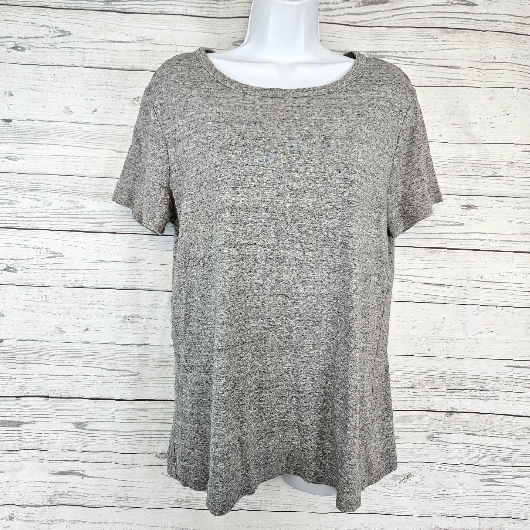 Vintage Duluth Womens T-Shirt Short Sleeve Gray Cotton Medium Longtail Shirt Regular Size M Womens Size M / US 6-8 / IT 42-44 - 2 Thumbnail
