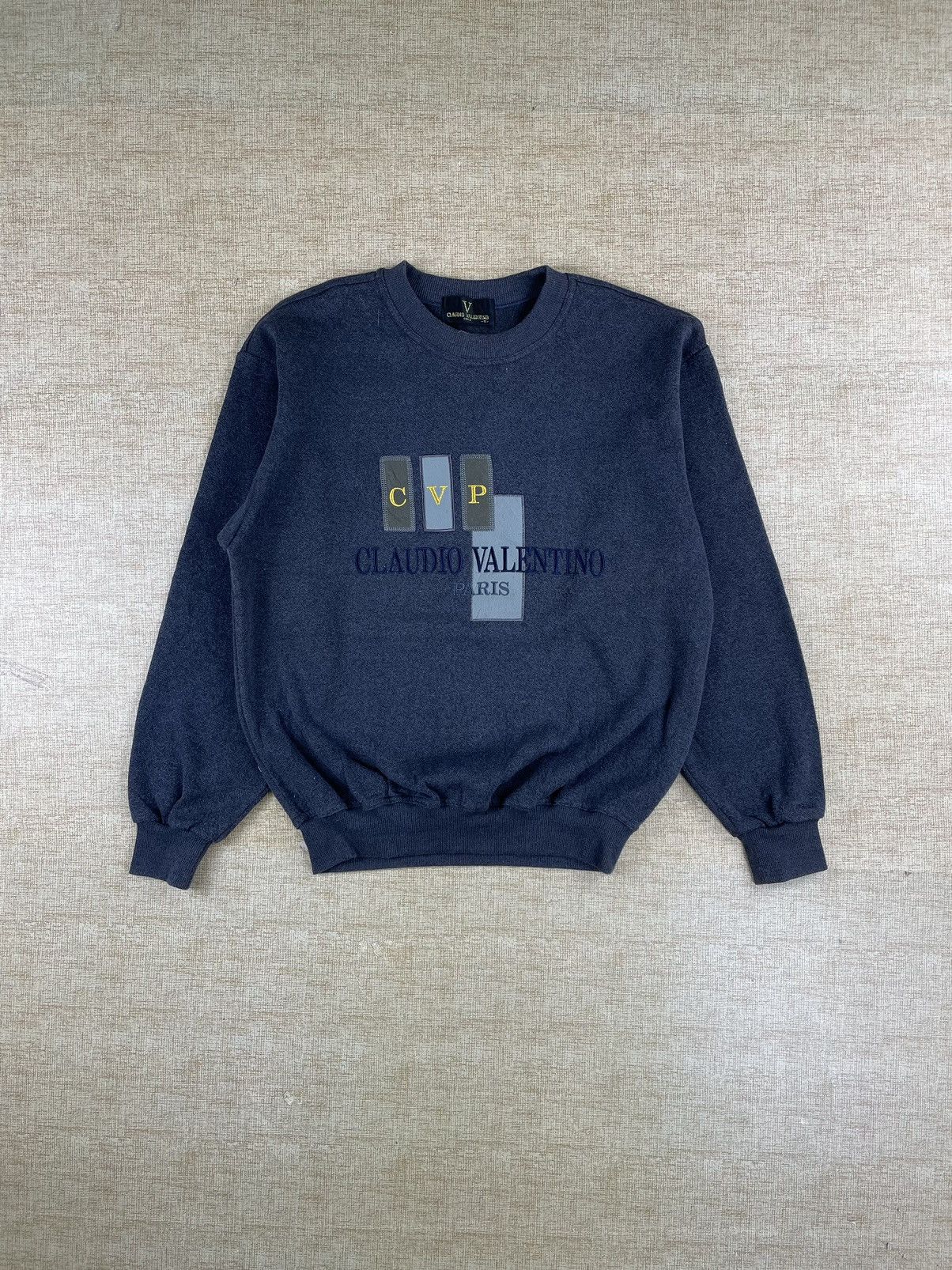 Valentino × Vintage VINTAGE CLAUDIO VALENTINO Embroidery Logo Sweatshirt Size US M / EU 48-50 / 2 - 1 Thumbnail