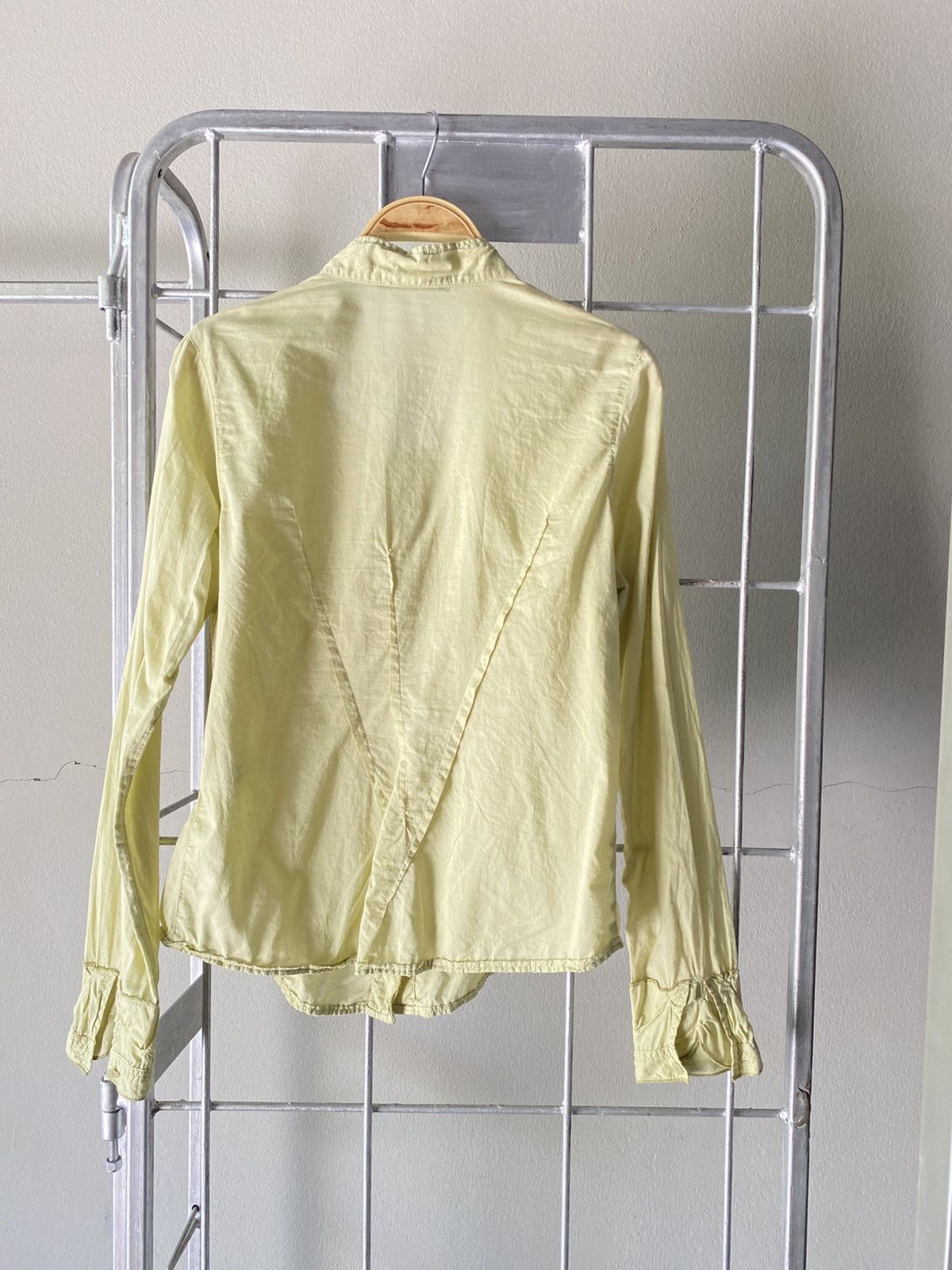 Marithe + Francois Girbaud MARITHE + FRANCOIS GIRBAUD Light Yellow Button-Up Blouse Size ONE SIZE - 11 Thumbnail