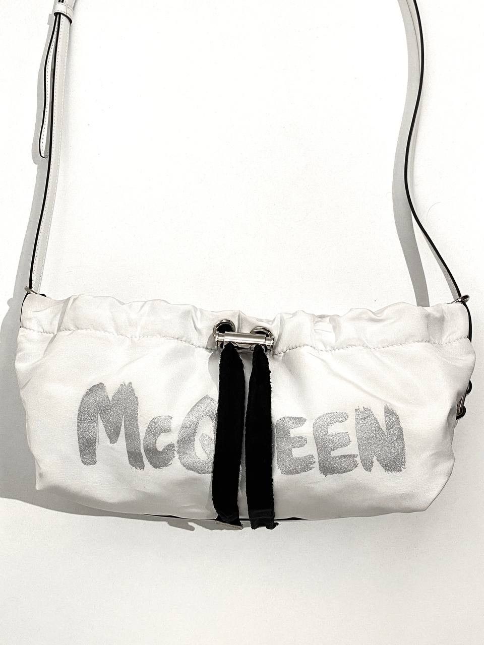 Alexander McQueen Alexander McQueen MCQ Logo The Bundle Crossbody Shoulder Bag Size ONE SIZE - 4 Thumbnail