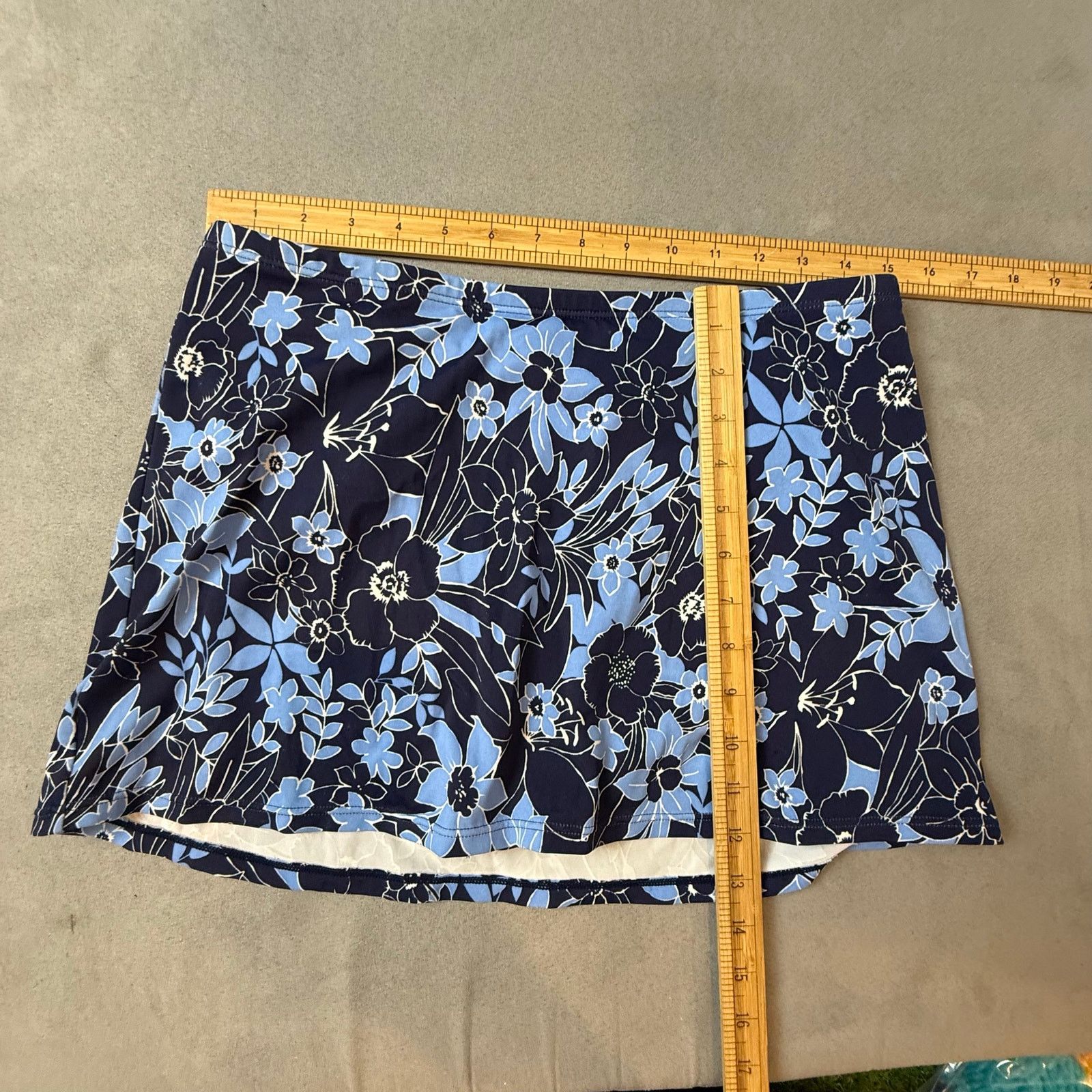 L.L. Bean LL Bean Blue Floral Swim Skirt Bottoms Bikini Swimsuit 12 Size 34" / US 12 / IT 48 - 7 Thumbnail