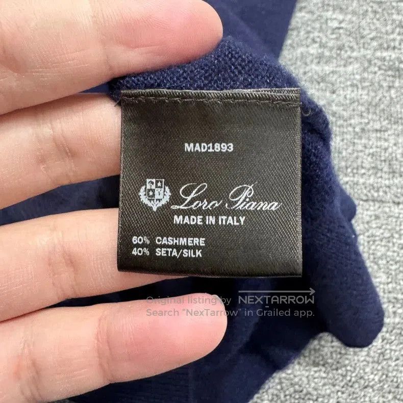Loro Piana Loro Piana V-Neck Cashmere Sweater. Size US L / EU 52-54 / 3 - 3 Thumbnail