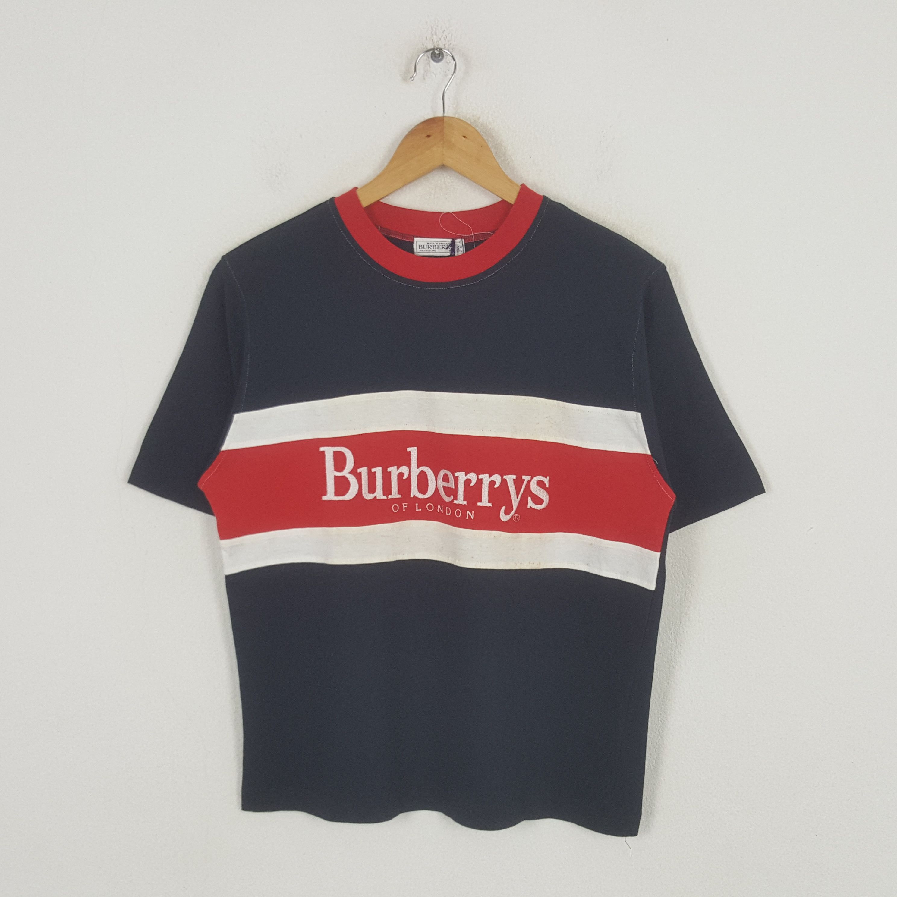 Burberry Vintage Burberrys London Designer Embroidery Tshirt C299N13 Size US M / EU 48-50 / 2 - 1 Thumbnail