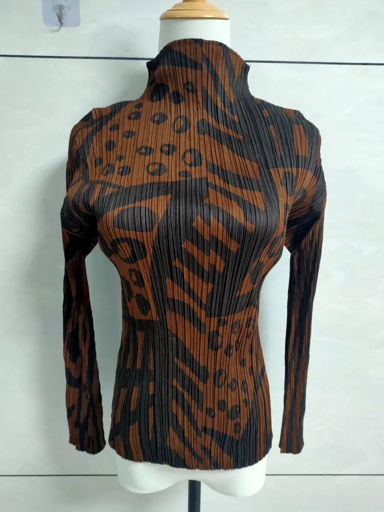 Issey Miyake issey miyake size:one size Brown printed coat 2506-Nextarr Size XXS / US 00 / IT 34 - 1 Thumbnail