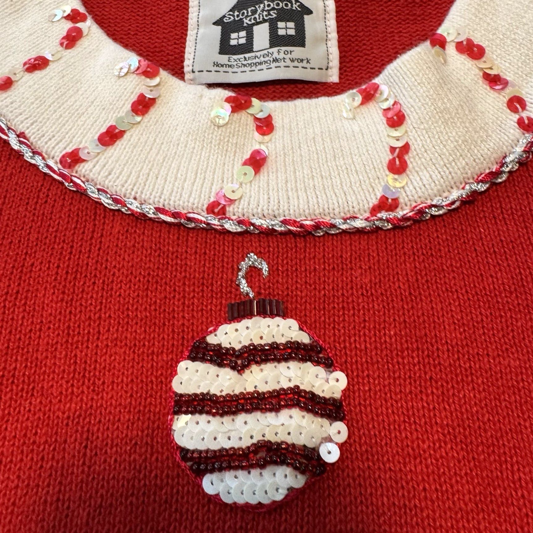 Vintage VINTAGE Storybook Knits Christmas Sleeveless Sweater Women’s M Red Sequins Beaded Embroidered Cardigan Size M / US 6-8 / IT 42-44 - 2 Thumbnail