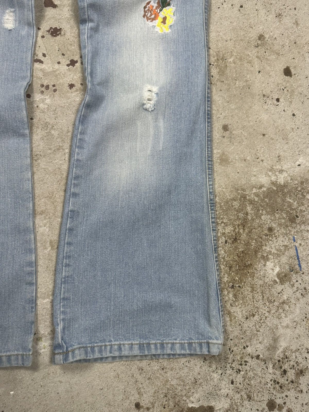 Dolce & Gabbana 2000s Dolce & Gabbana Hawaii Embroidery Bootcut Jeans Studs Size 32" / US 10 / IT 46 - 4 Thumbnail