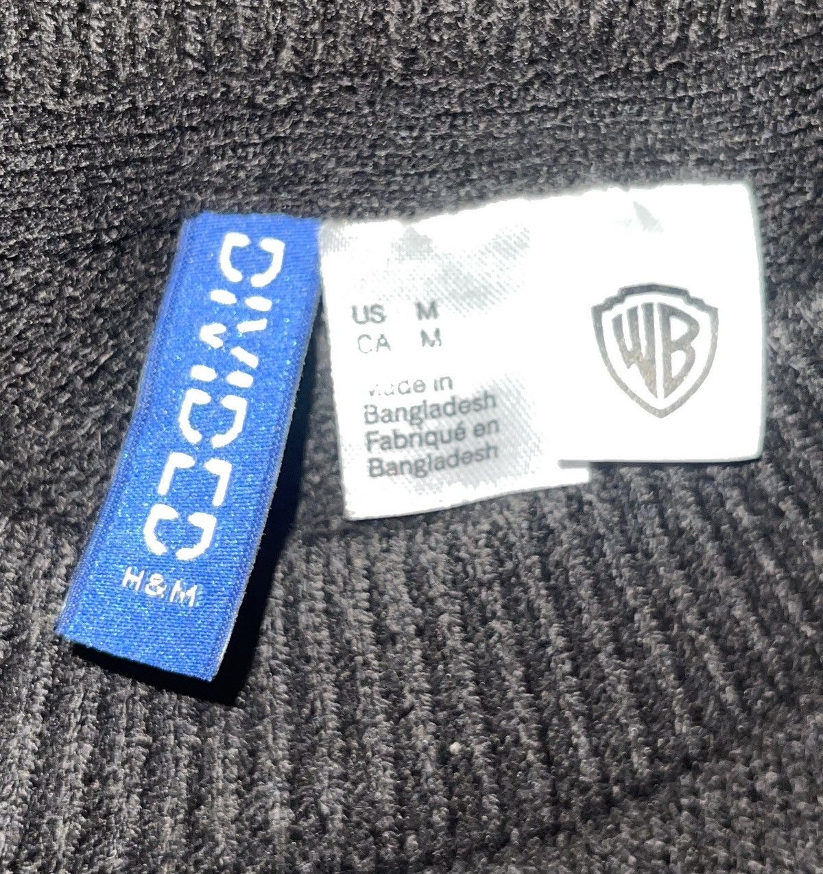 H&M H&M Bugs Bunny Sweater Size US M / EU 48-50 / 2 - 3 Thumbnail