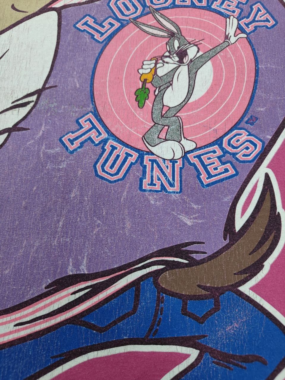 Warner Bros 1994 Vintage Warner Bros Looney Tunes Big Print T Size US M / EU 48-50 / 2 - 7 Thumbnail