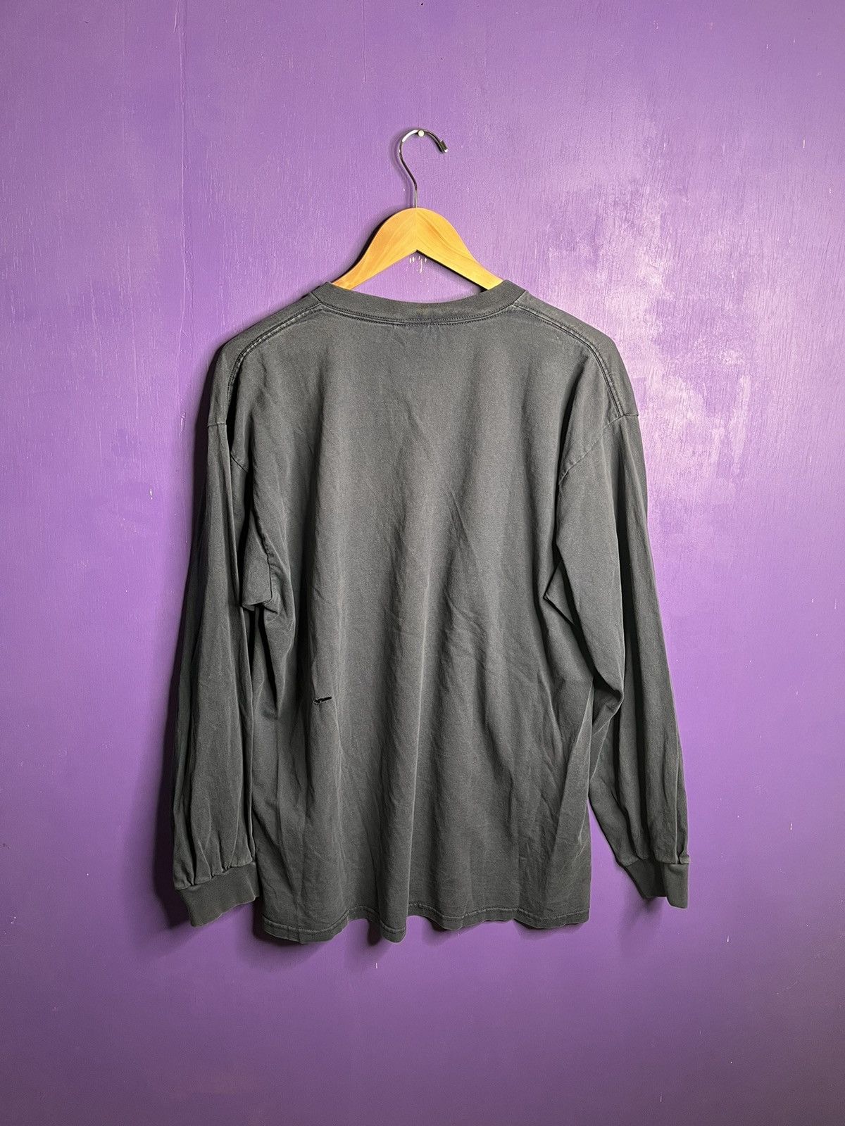 Nike × Vintage Vintage 00s Nike center swoosh long-sleeve t-shirt Size US L / EU 52-54 / 3 - 2 Thumbnail