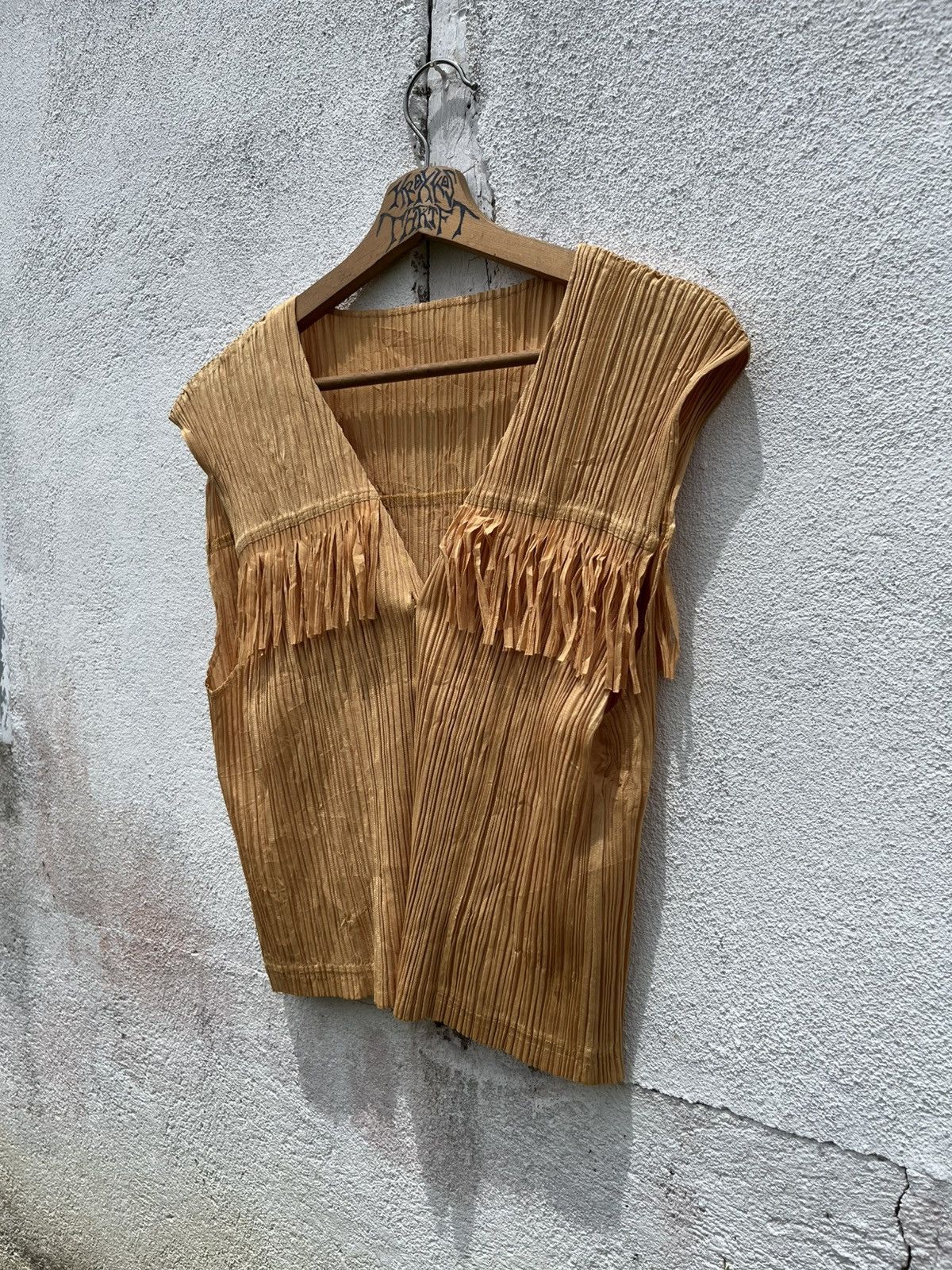 Pleats Please Issey Miyake PLEATS PLEASE Issey Miyake Fringe PP91 Wrinkles Vest Japan Size US M / EU 48-50 / 2 - 4 Thumbnail