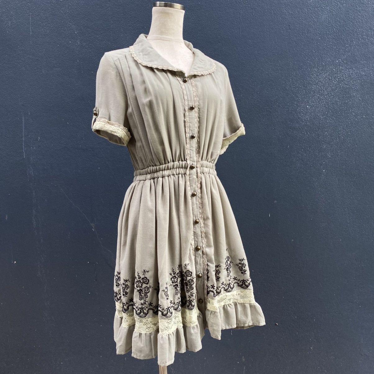 Japanese Brand axes femme Vintage Light Green Embroidered Lace Dress Size M / US 6-8 / IT 42-44 - 21 Thumbnail