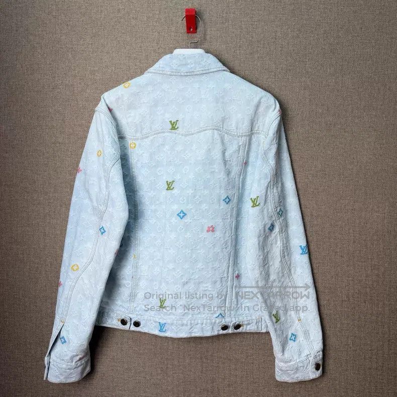 Louis Vuitton Louis Vuitton SS24 Logo monogrammed embroidered lapel sing Size US M / EU 48-50 / 2 - 3 Thumbnail