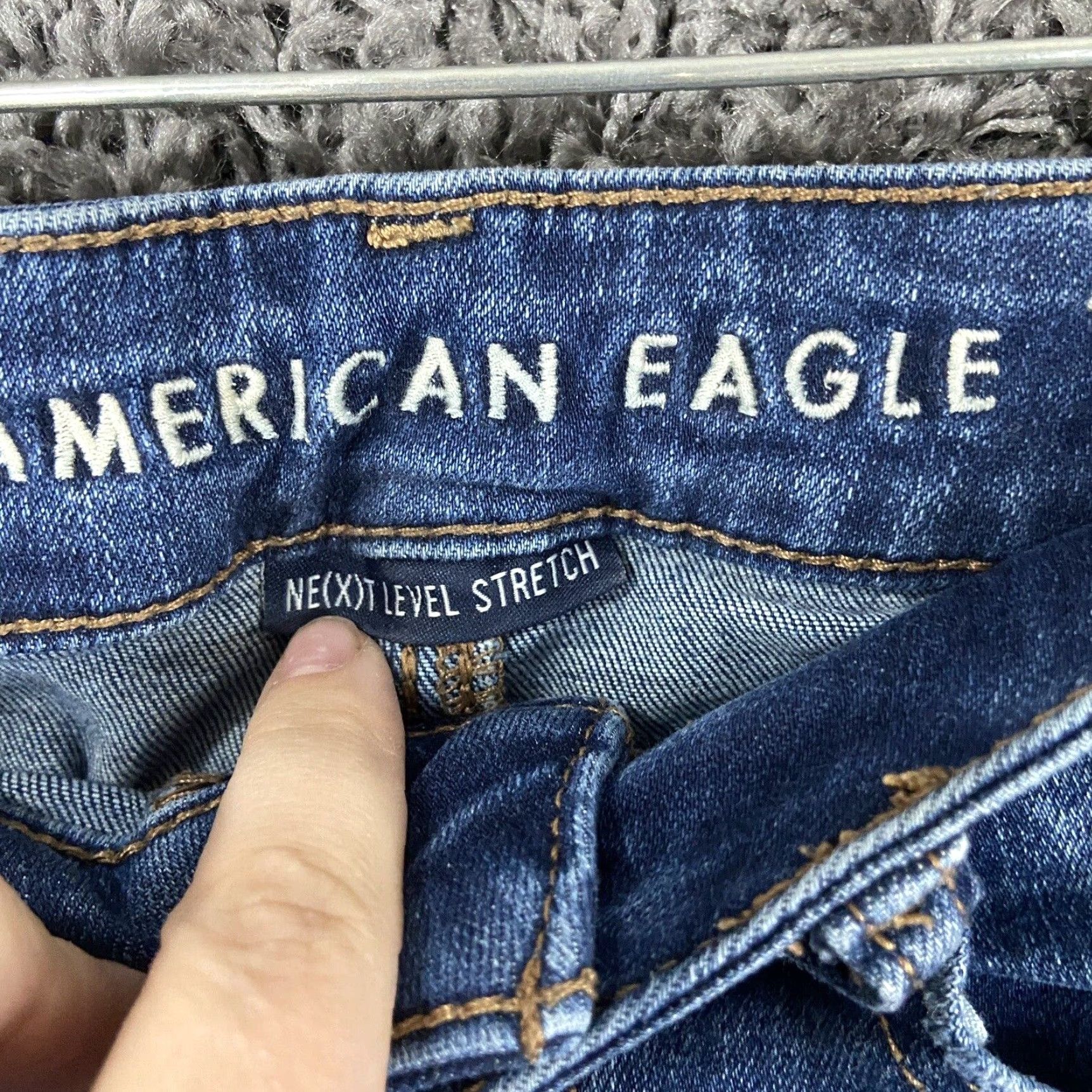American Eagle Outfitters AMERICAN EAGLE Next Level Stretch Hi-Rise Crop Jegging Distressed Jeans Women’s 2 Blue Size 26" / US 2 / IT 38 - 6 Thumbnail