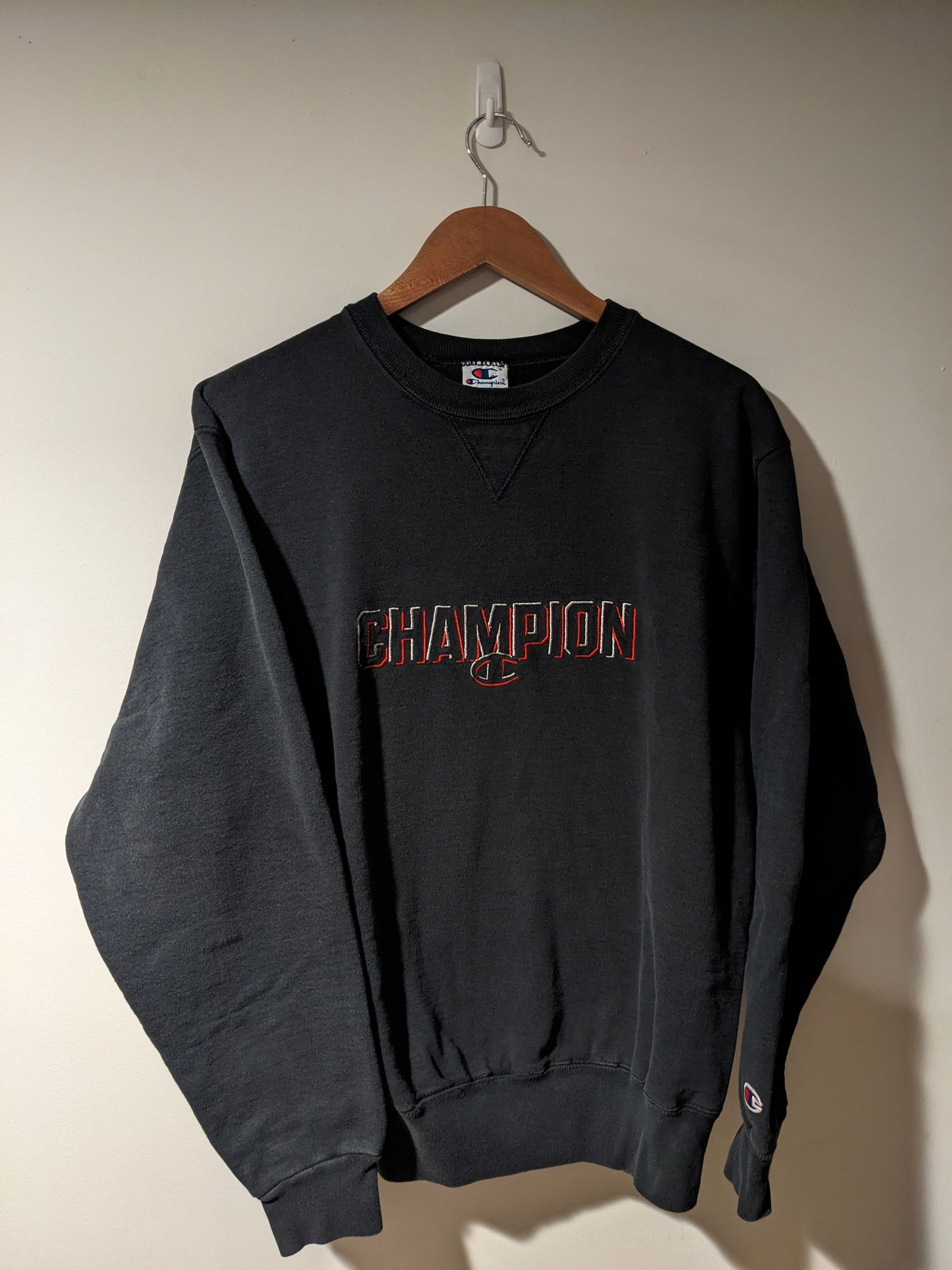Champion × Vintage Vintage 90s Champion Spell Out Embroidery Logo Sweatshirt Size US L / EU 52-54 / 3 - 1 Thumbnail